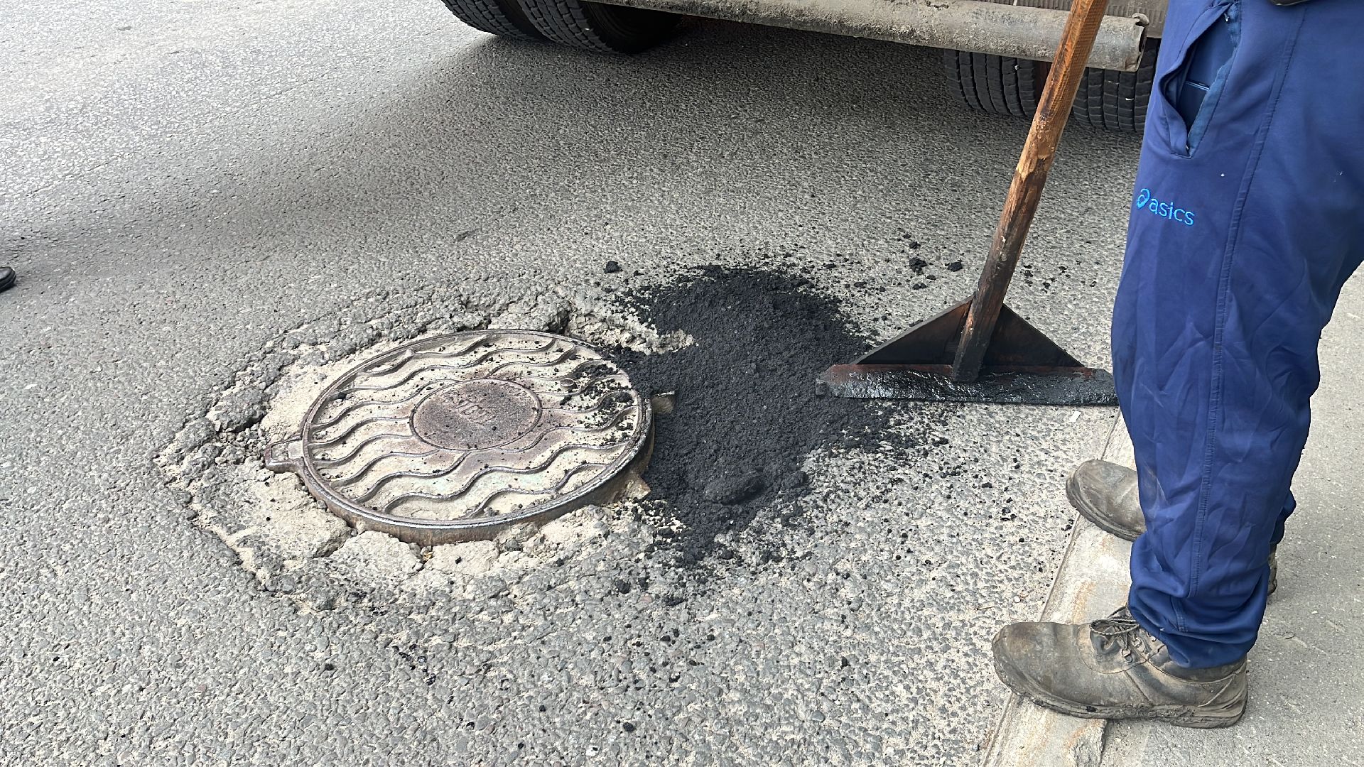 дорога, дороги, ремонт, ремонт дорог, ямы, ямы на дорогах, ямочный ремонт,