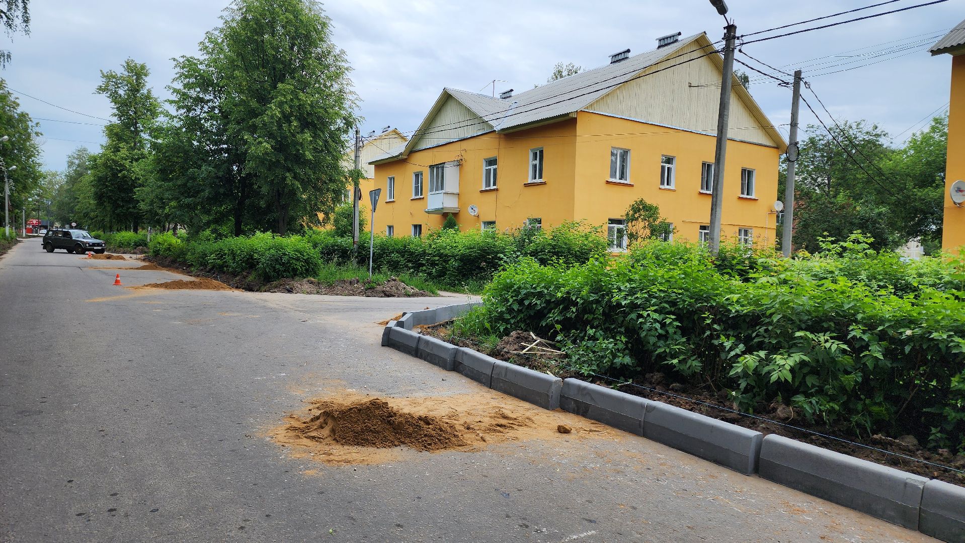 кашира, ожерелье, улица советская, ремонт дороги, бортовой камень, бордюры, парк дубовая роща,