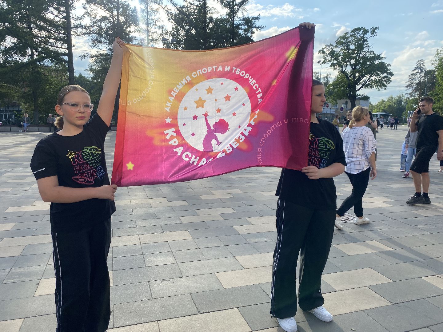 фестиваль в ритме лета, мастер-класс по танцам, каникулы во власихе, танцы для детей, рок-н-ролл мастер-класс,