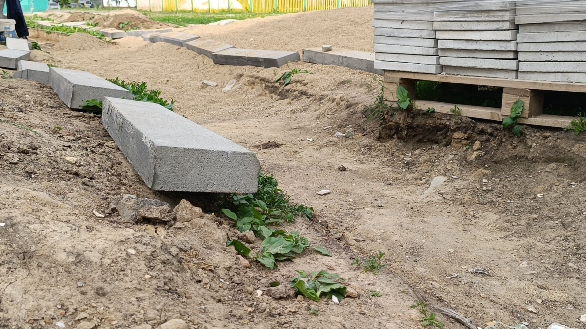 благоустройство, двор, лобня, жкх,