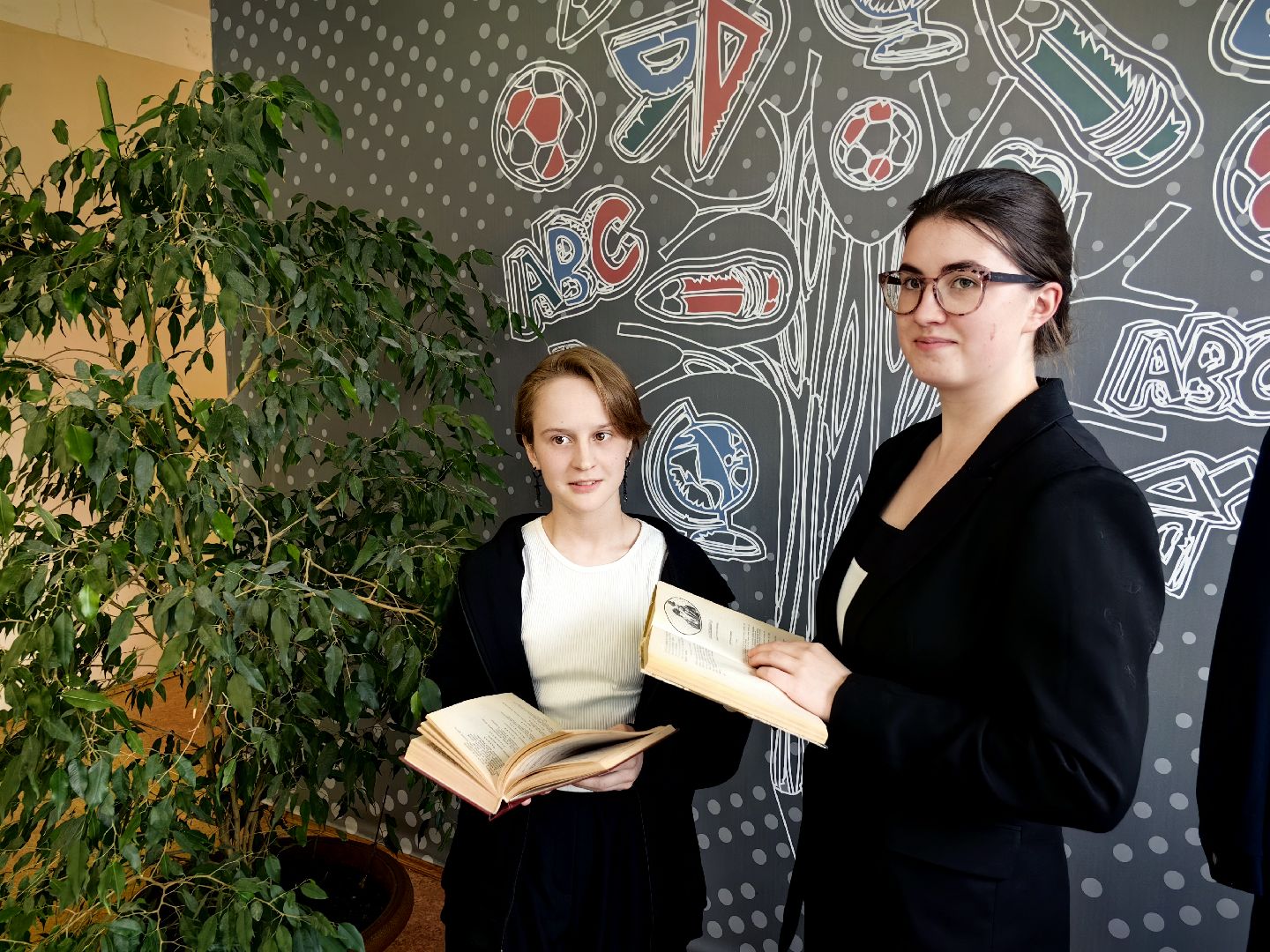 ЕГЭ, литература, выпускницы, 100 баллов по ЕГЭ, подготовка к экзамену, щёлково,