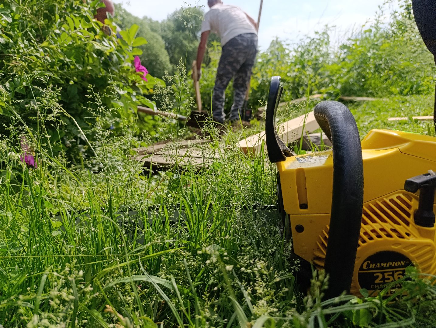 Бронницы, мбу благоустройство, ремонт лестницы, Лестница к колодцу, Выездная администрация,