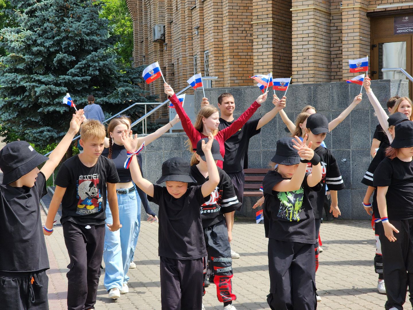 Ногинск, день россии, флешмоб, танцы, общество, жители,