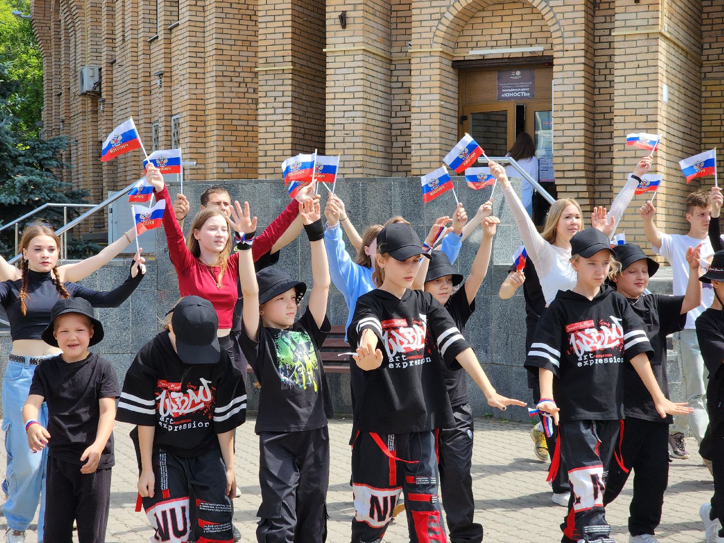 Ногинск, день россии, флешмоб, танцы, общество, жители,