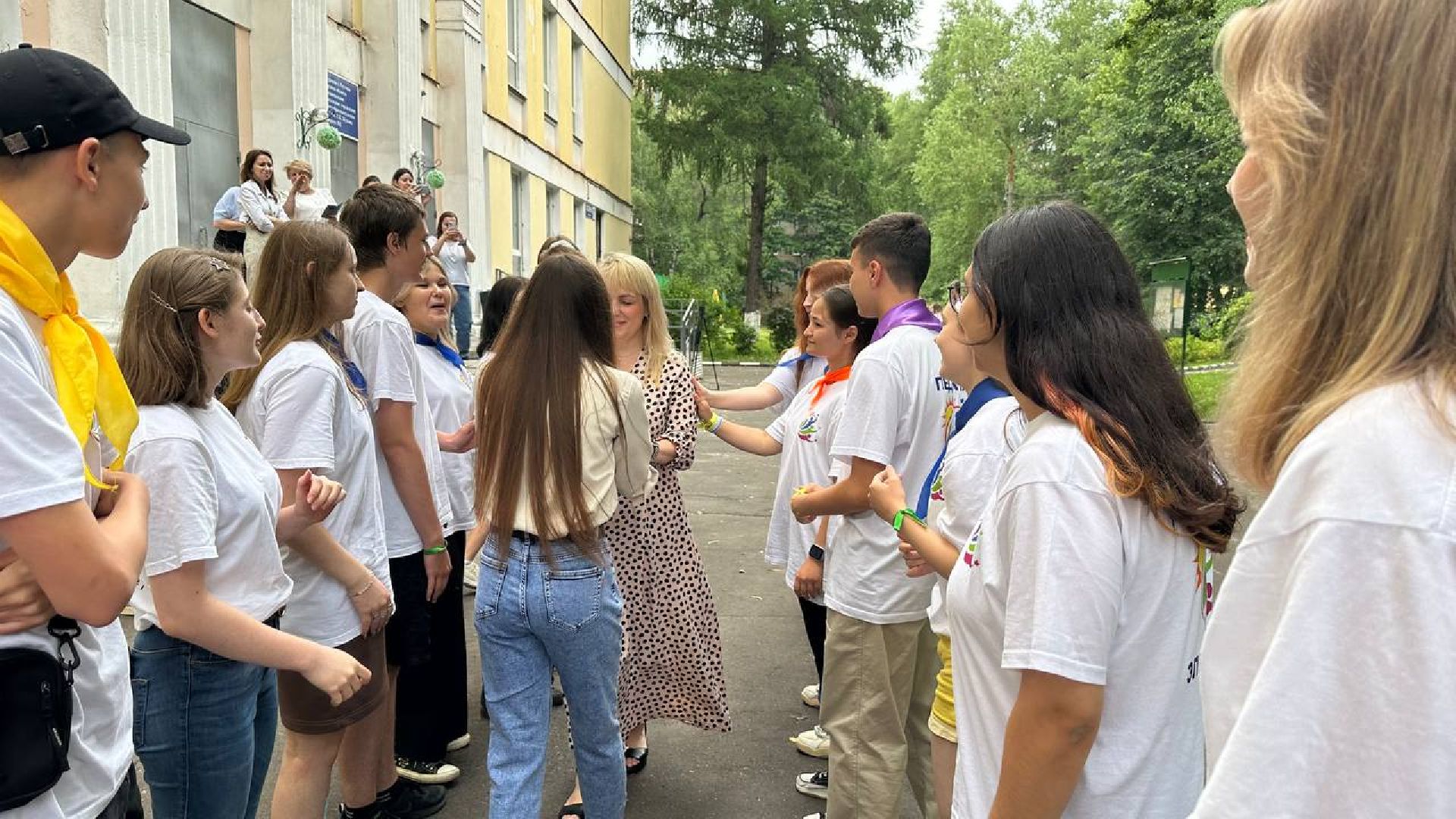 Реутов, образование, наставники, вожатые, обучение,