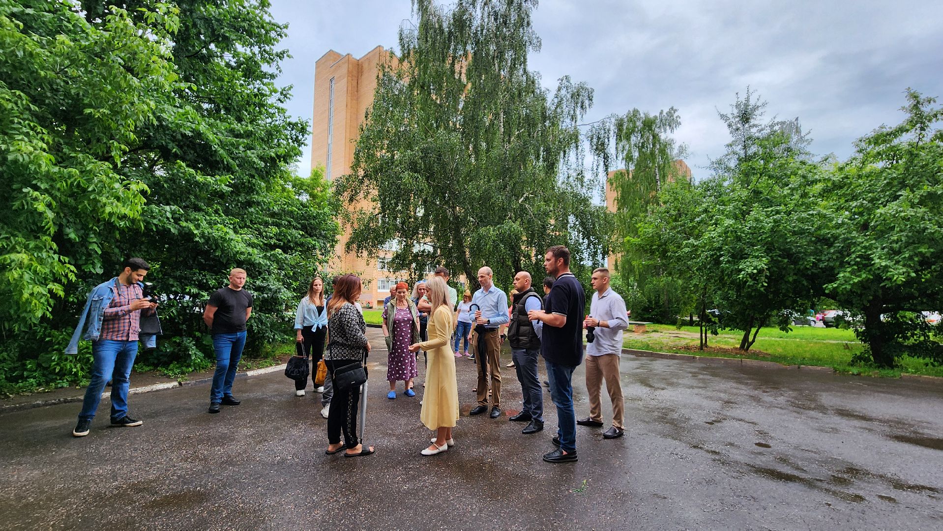 Протвино, обход, обход территории, встреча администрации с жителями, благоустойство,
