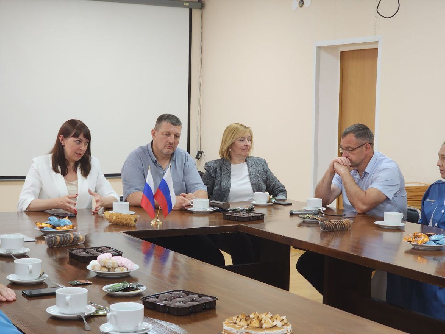 пущино, серпухов, волонтеры, спецоперация,