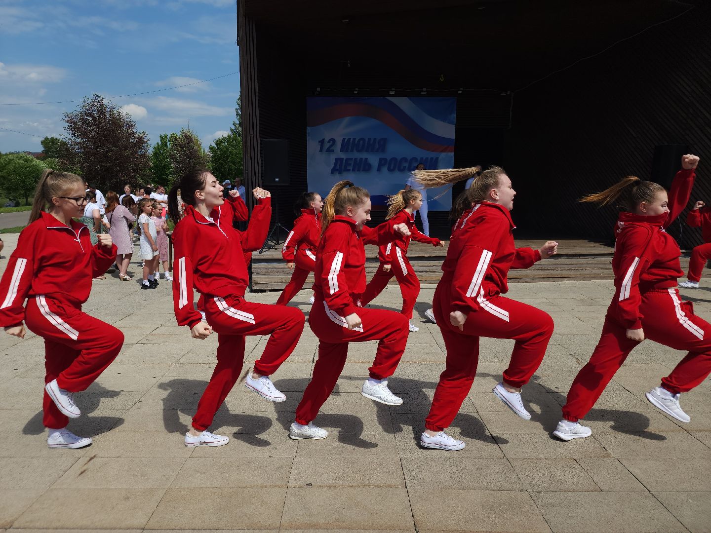 день россии, орехово зуево,триколор,