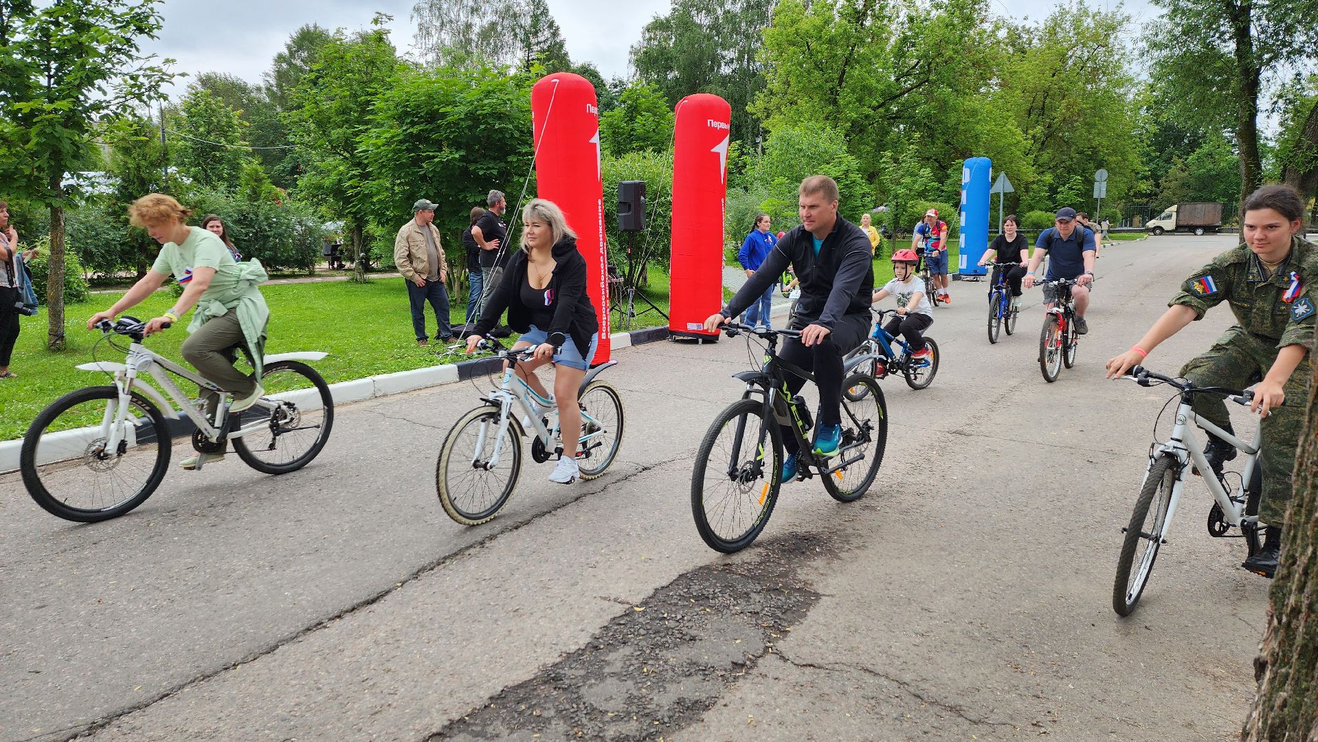 Солнечногорск, велопарад, велосипедисты, День России,