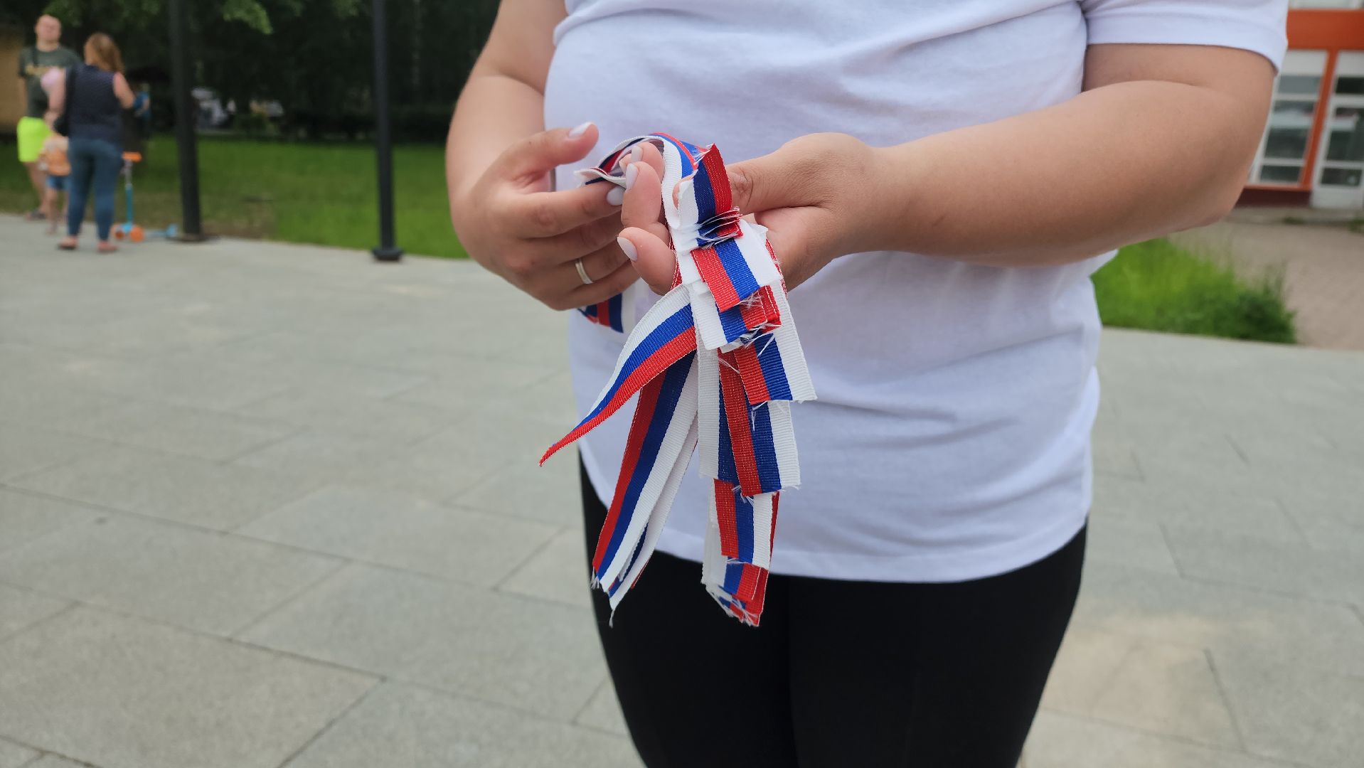 День России, Ленточка, Триколор, Долгопрудный, праздник, патриотизм,