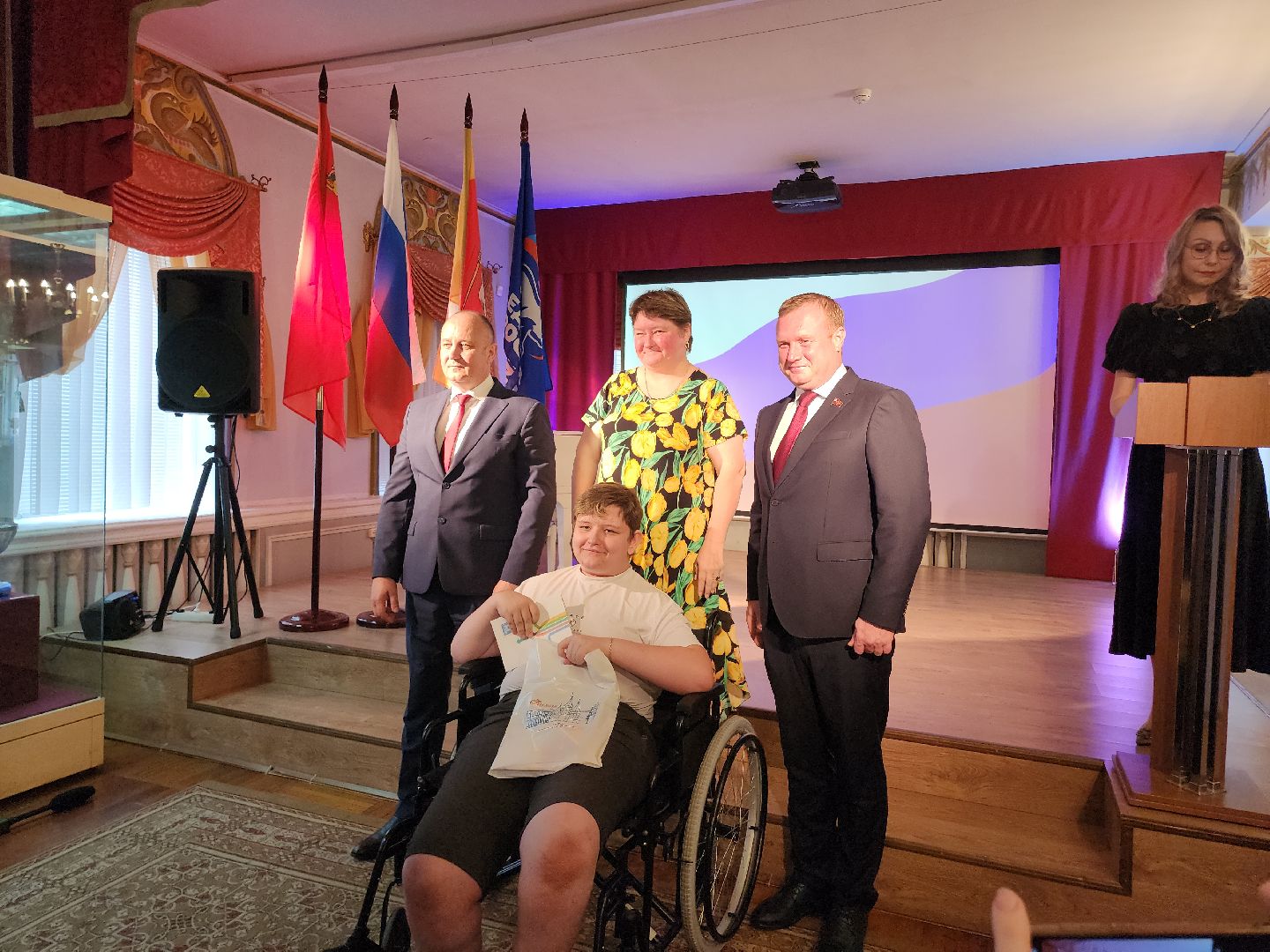 Егорьевск, Подмосковье, Вручение паспортов, день россии, Московская область,