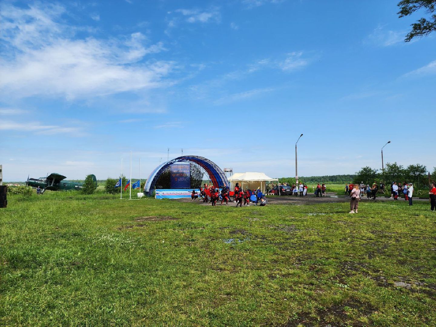 чехов, день россии, праздник, аэродром волосово, десантники,