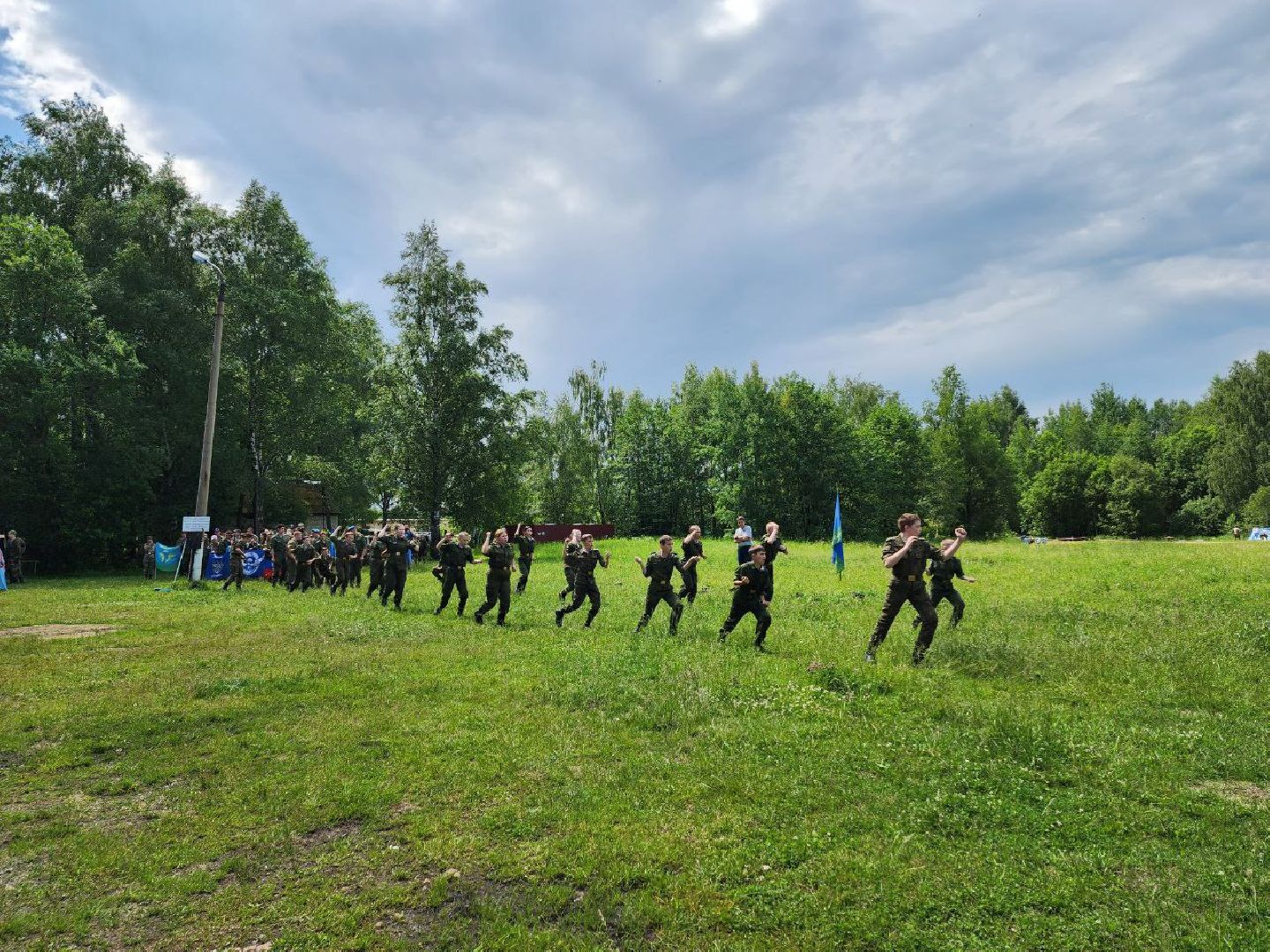 чехов, день россии, праздник, аэродром волосово, десантники,
