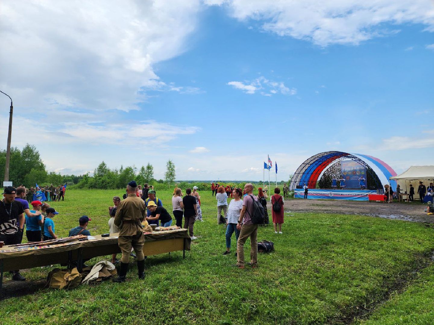 чехов, день россии, праздник, аэродром волосово, десантники,