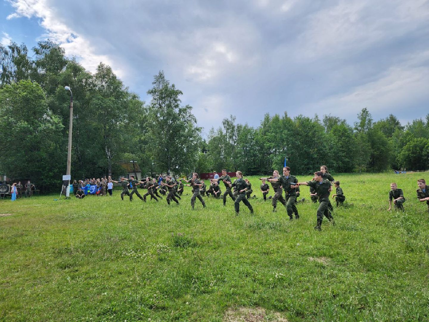 чехов, день россии, праздник, аэродром волосово, десантники,