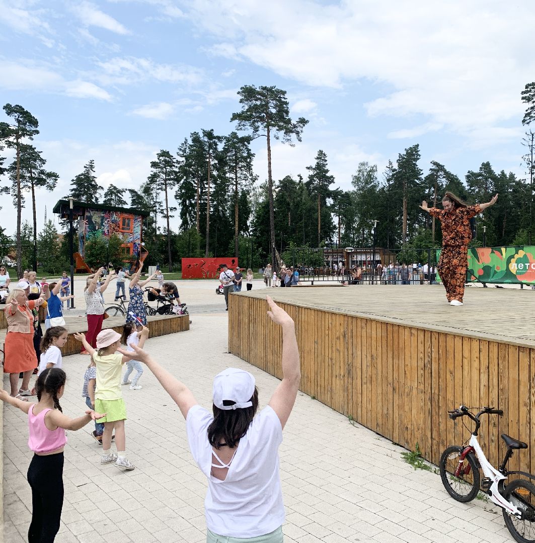 Балашиха, Подмосковье, День России, Парки, Танцевальный флешмоб,