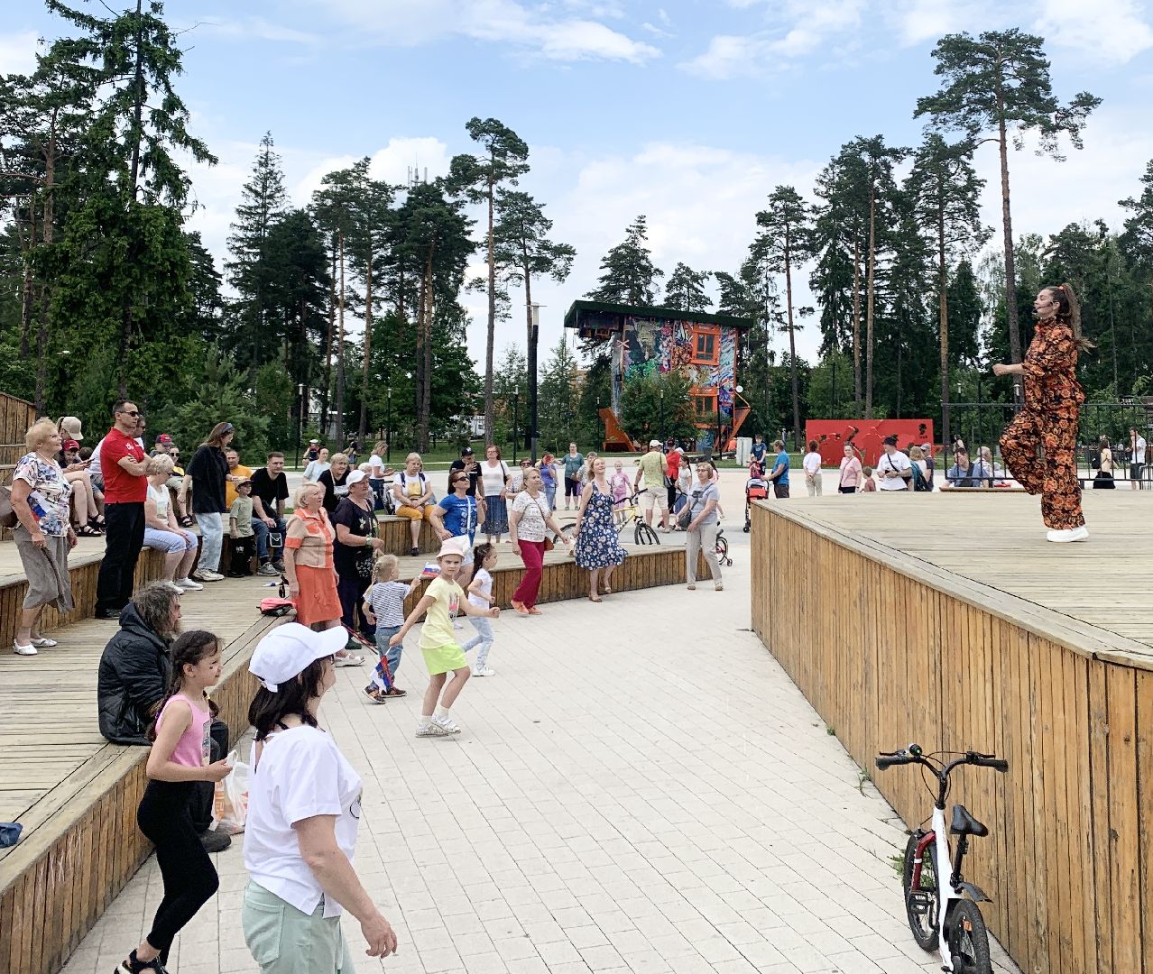 Балашиха, Подмосковье, День России, Парки, Танцевальный флешмоб,