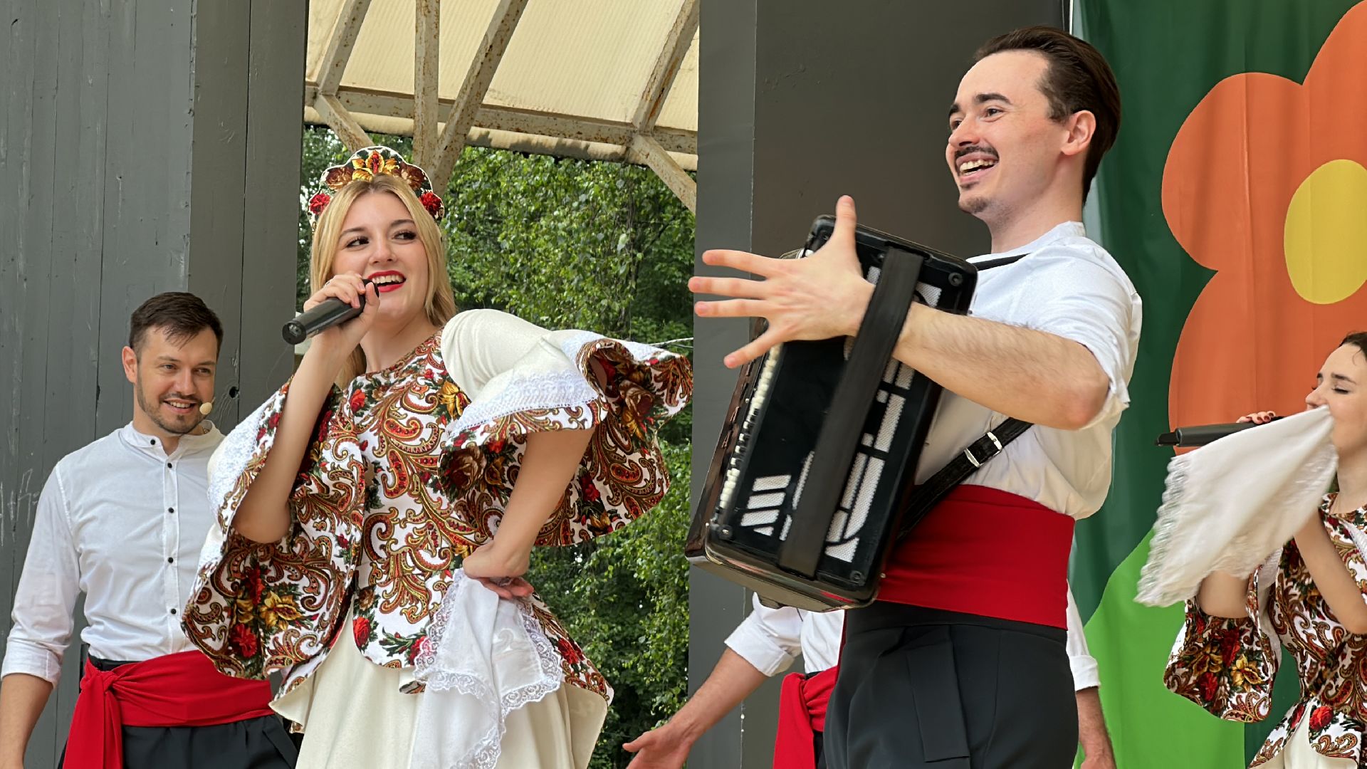 Клин, общество, культура, праздники, День России,