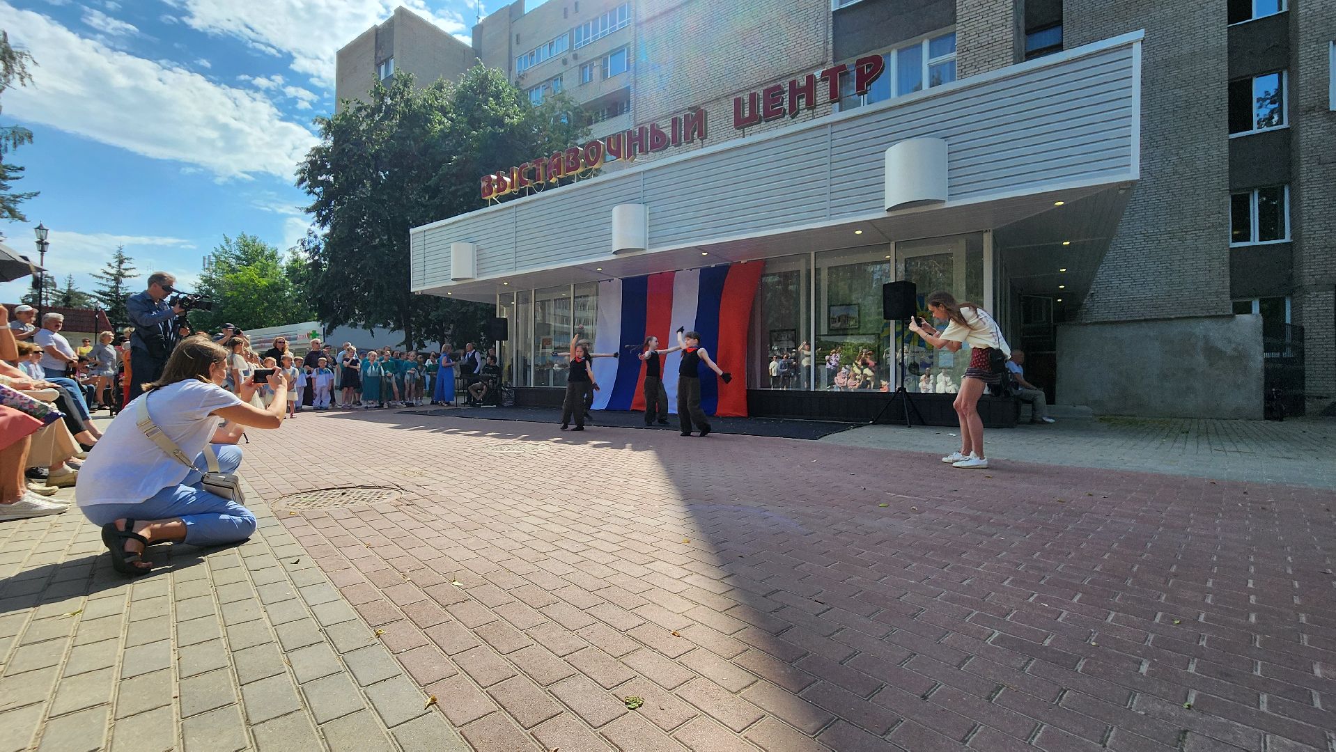 день россии 2024, протвинский арбат, праздник, концерт, дк протон,