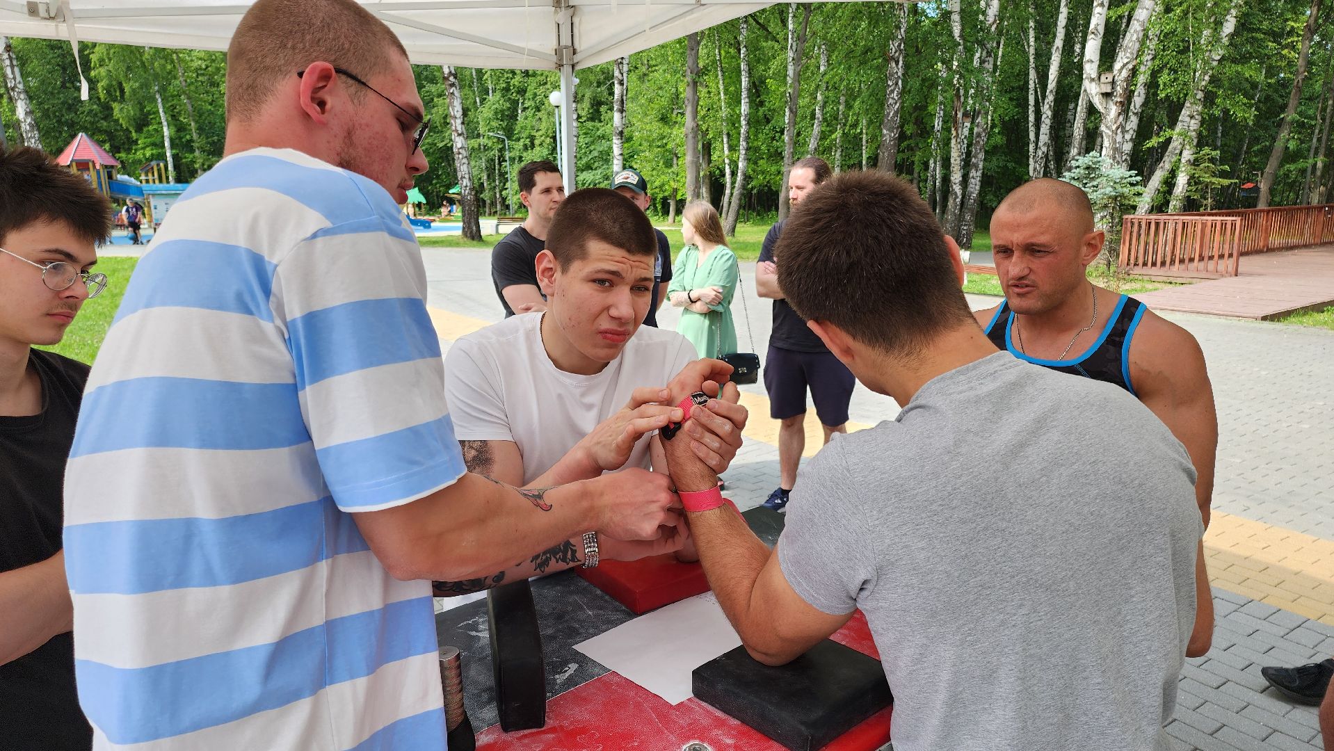 кашира, городской парк, день россии, соревнования, армрестлинг, строгий подъем на бицепс, спорт, фитнес,