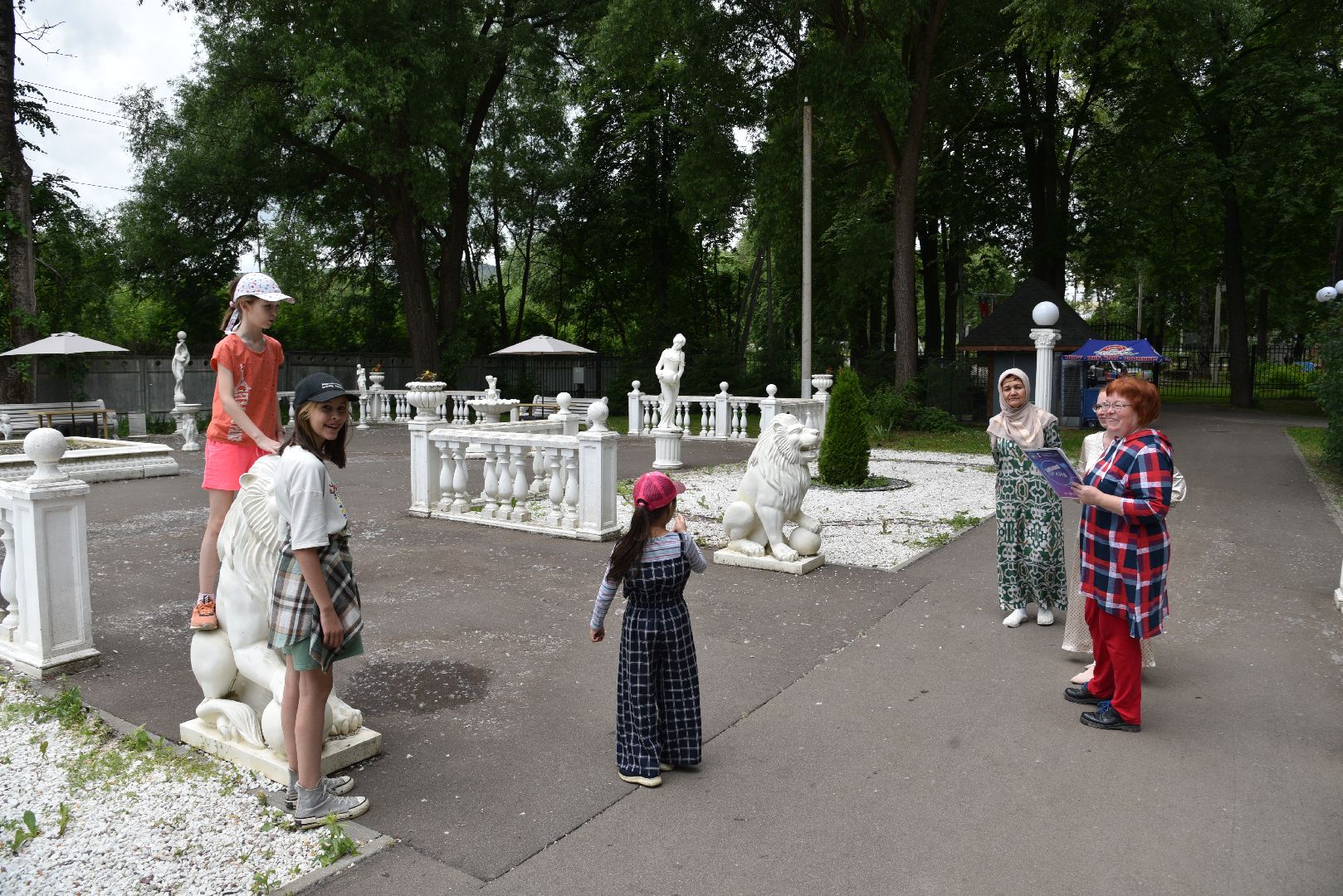 лотошино, лотошинский парк, день россии, лотошинская библиотека, парки подмосковья,