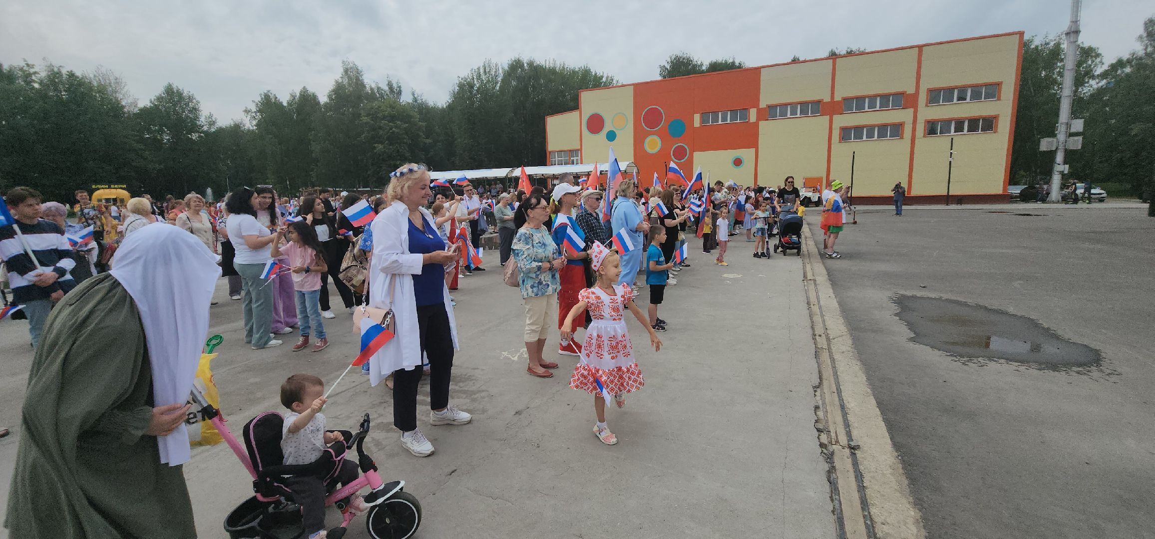 долгопрудный, день россии, мастер класс, концерт, байкеры, вышиванка,