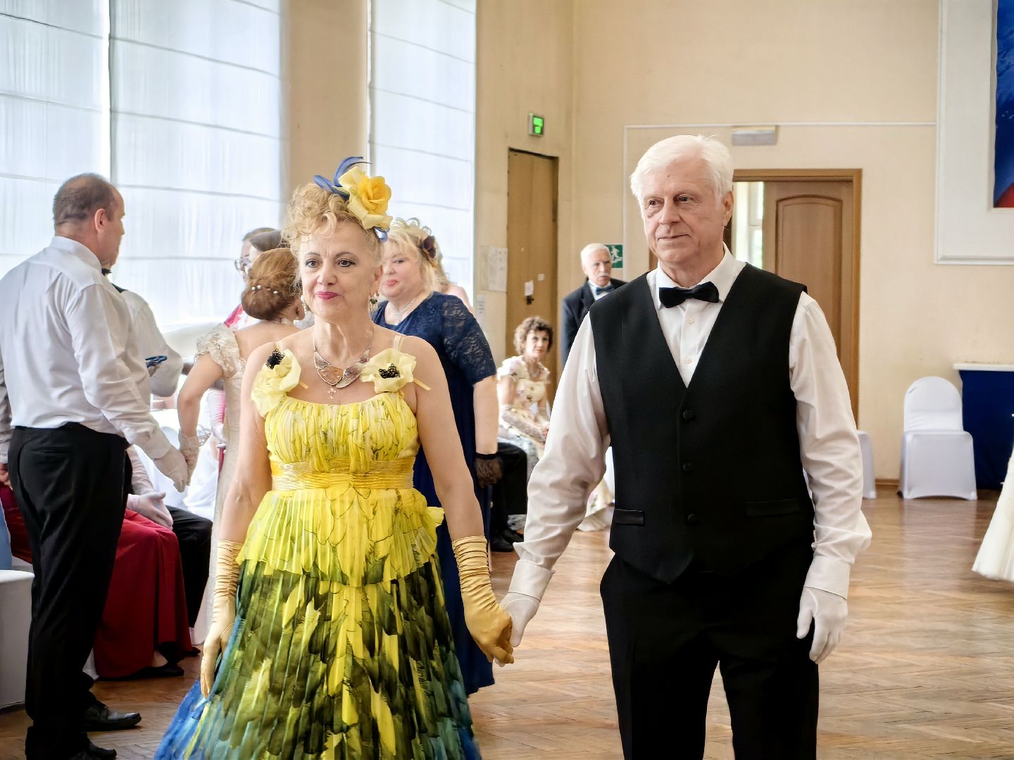 пушкинский бал, вальс, полька, день россии, танцевальный коллектив, звездный городок,