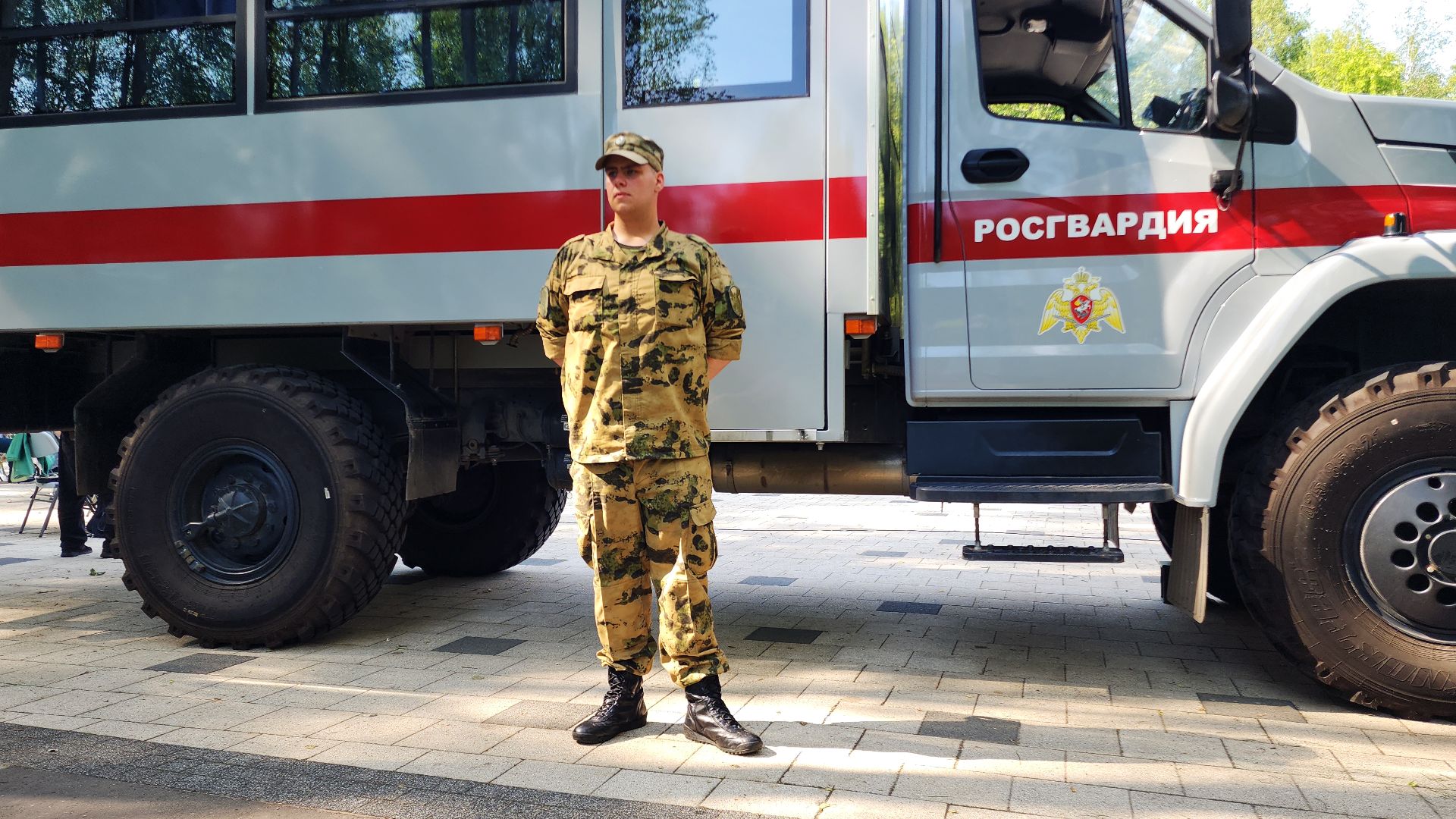 день россии, день россии 2024, праздник, электросталь, мой город, жители города, парк, парк авангард, военный оркестр,