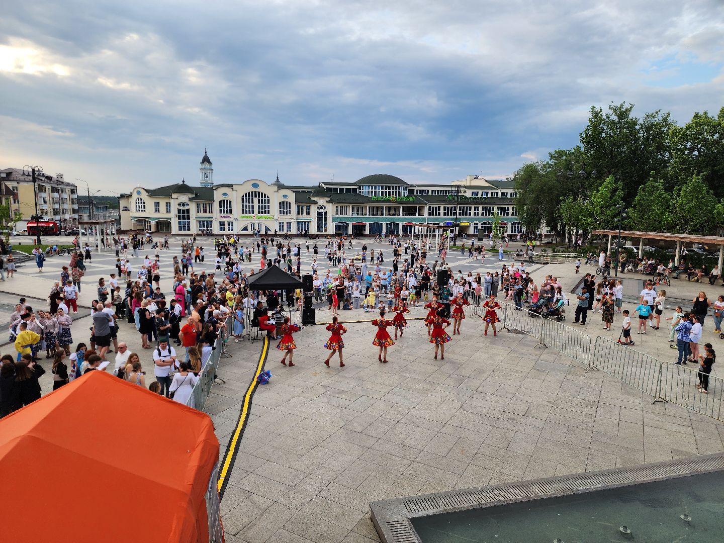 ногинск, концерт, день россии, общество, жители, праздник, фонтаны,