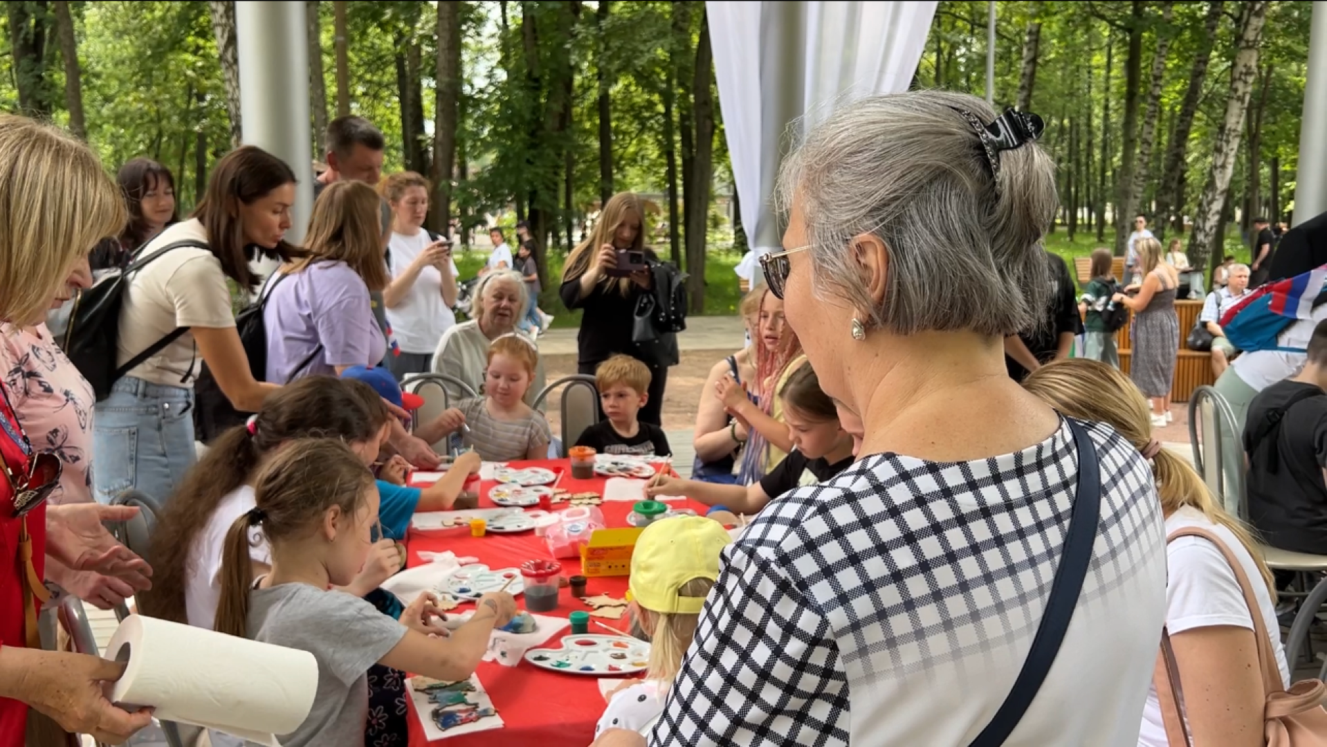 химки, общество, день россии, праздник в парке,