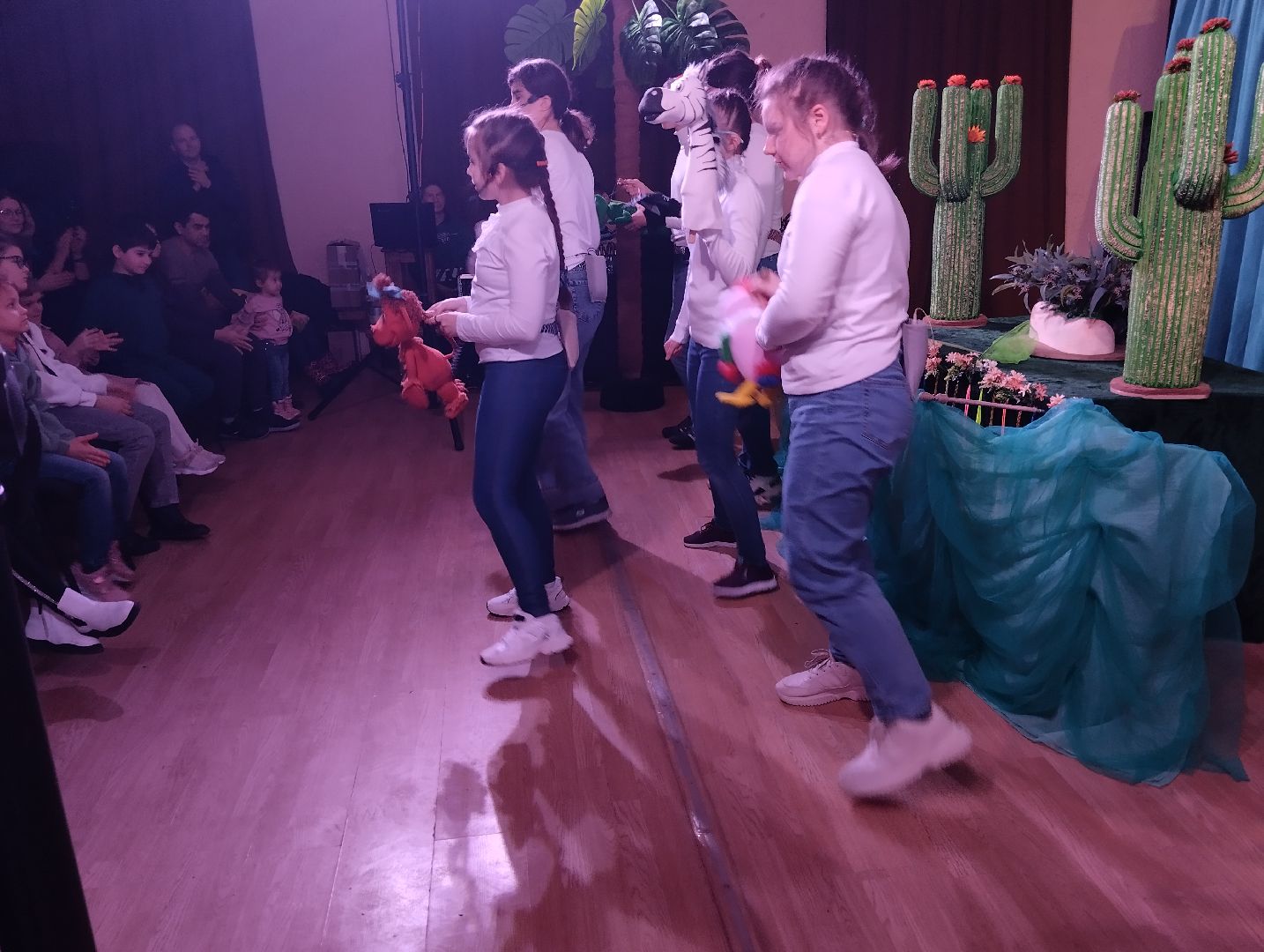 дети, спектакль