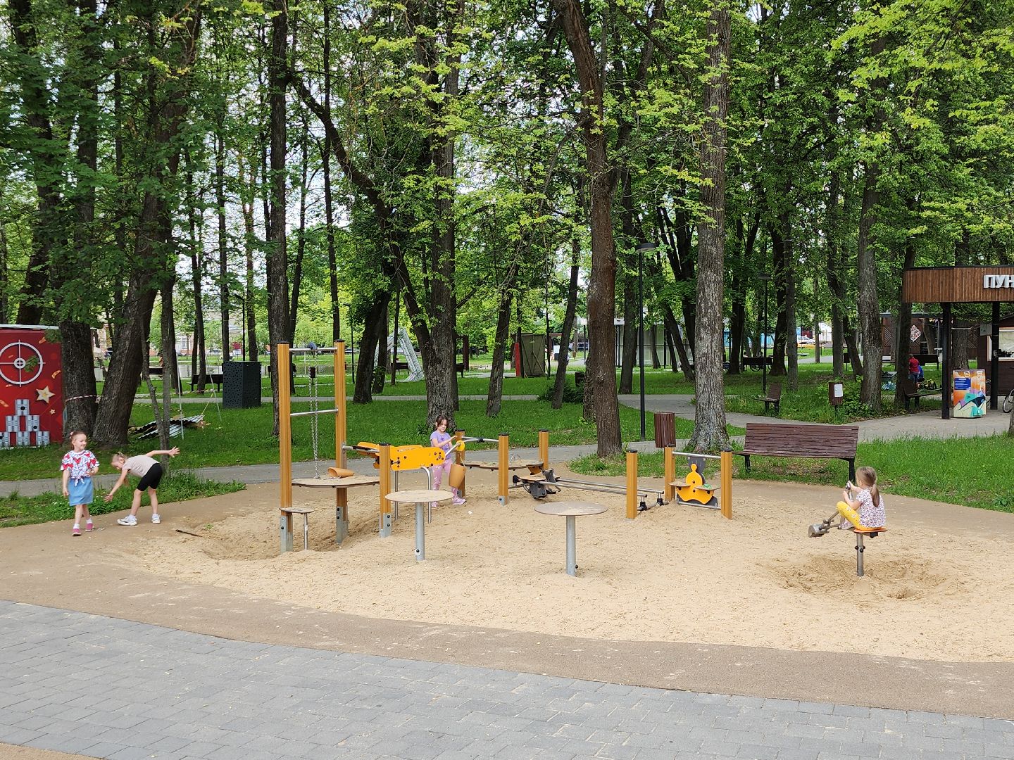 серпухов, подмосковье, парк имени олега степанова,