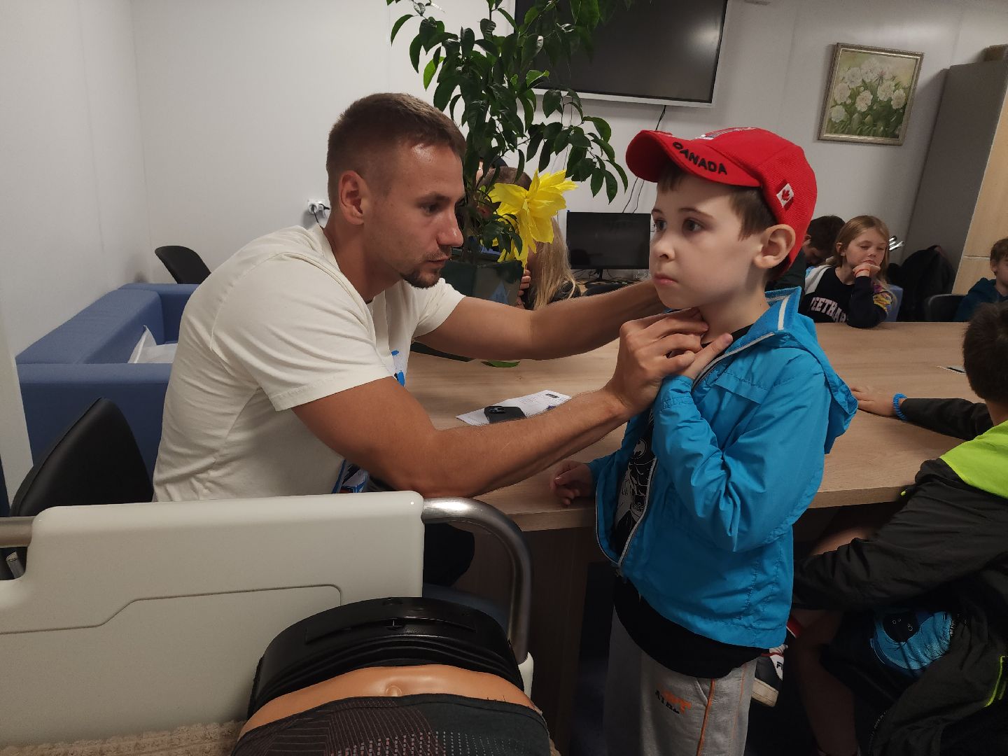 детский лагерь, первая помощь, детский отдых,