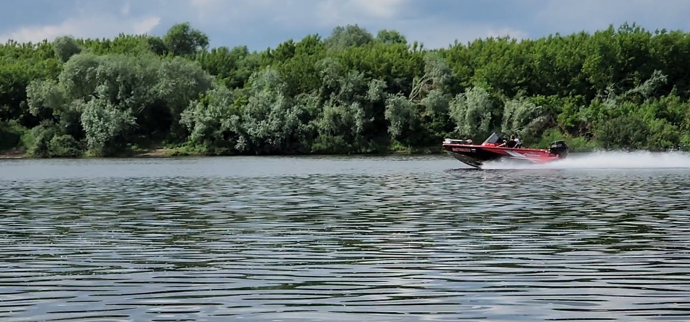 кашира, водно-спасательная станция, безопасность на воде, ока, набережная оки, отдых у воды, еддс, вельбот, спасатели,