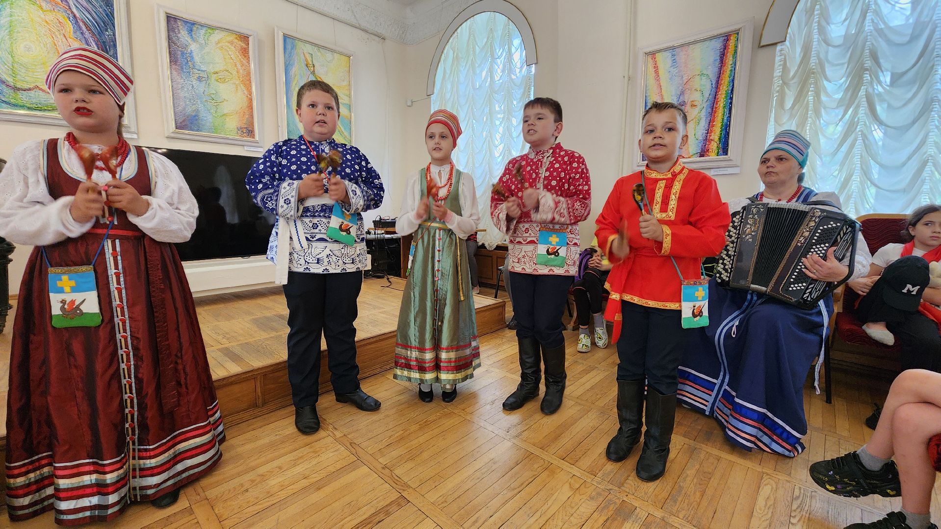 кашира, краеведческий музей, выставка, деревянная игрушка, богородская игрушка, ноев ковчег, александр михайлов,