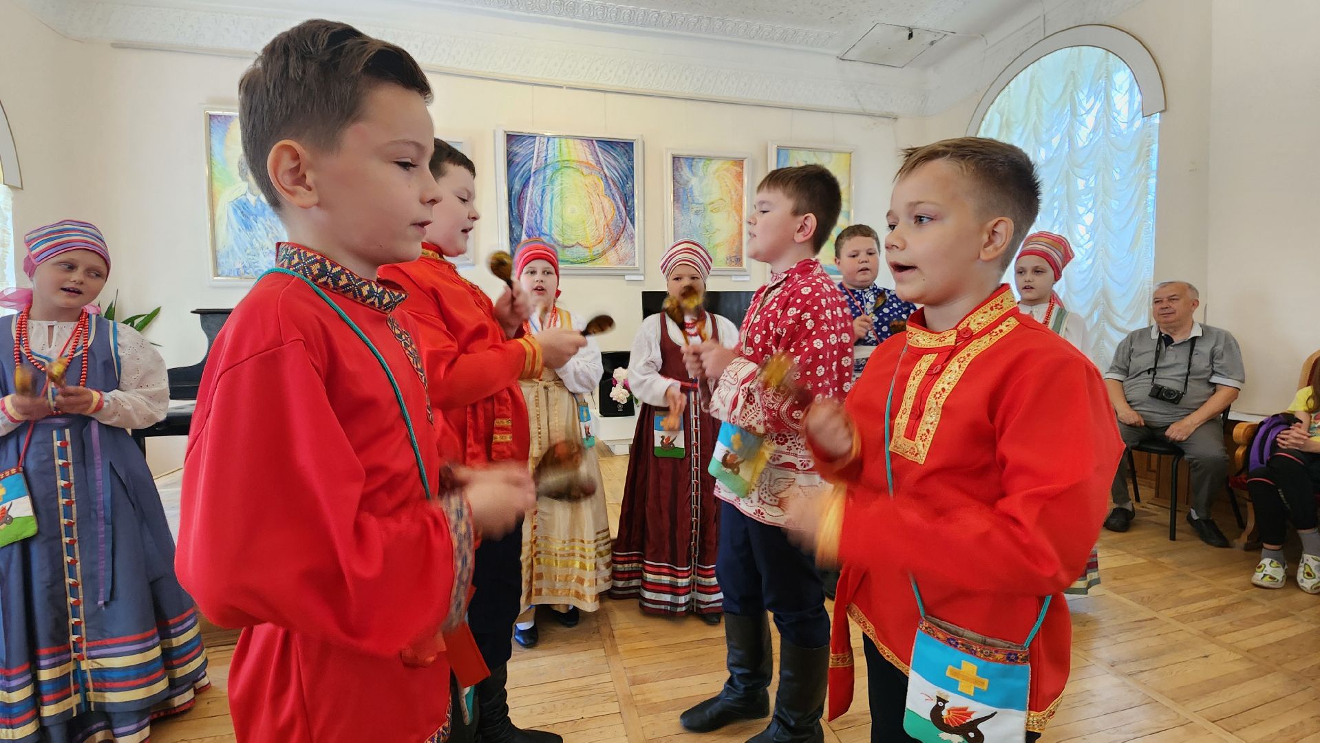 кашира, краеведческий музей, выставка, деревянная игрушка, богородская игрушка, ноев ковчег, александр михайлов,