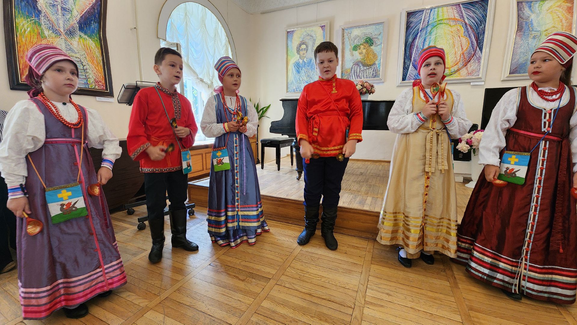 кашира, краеведческий музей, выставка, деревянная игрушка, богородская игрушка, ноев ковчег, александр михайлов,