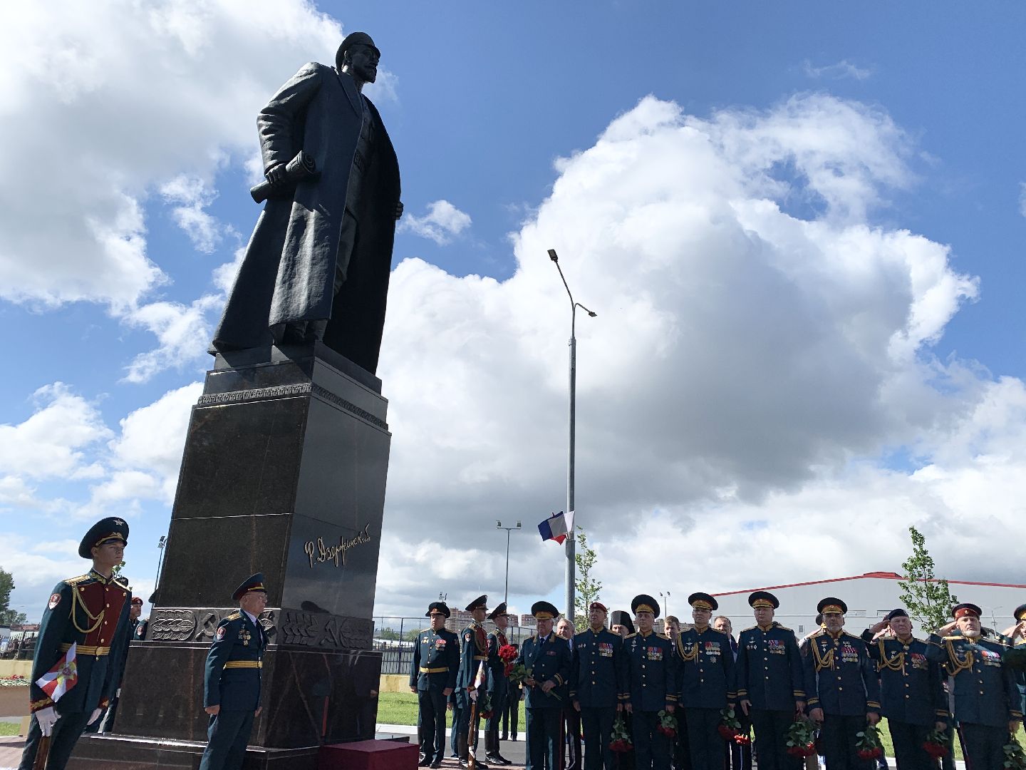 Балашиха, Подмосковье, Открытие памятника Феликсу Дзержинскому, 100 лет дивизии имени Феликса Дзержинского,