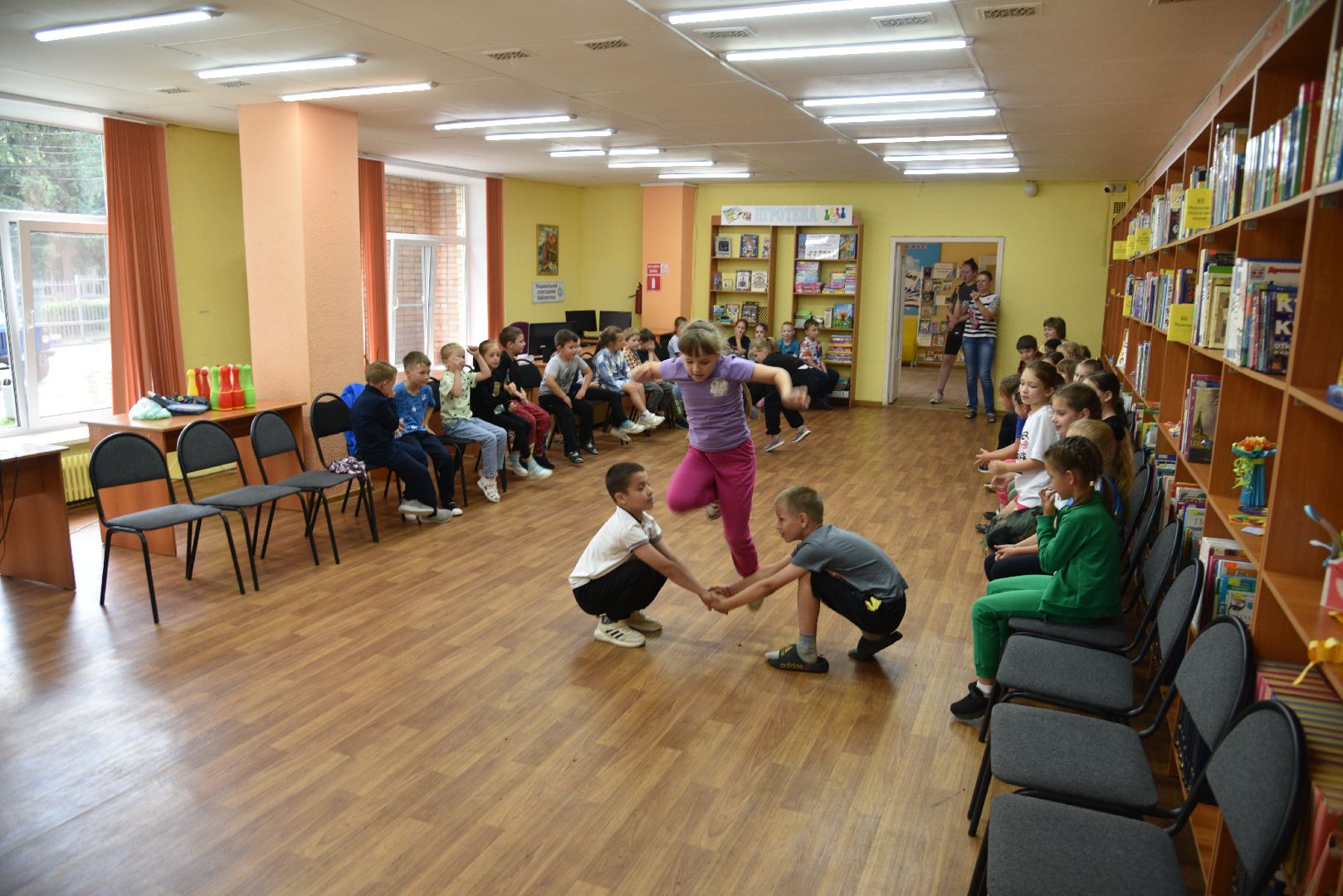 лотошино, лотошинская библиотека, дети, лагерь дневного пребывания,