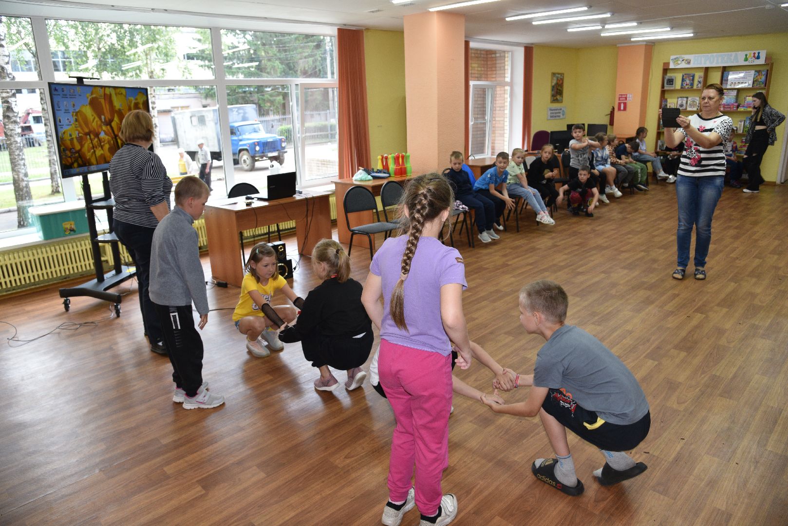 лотошино, лотошинская библиотека, дети, лагерь дневного пребывания,