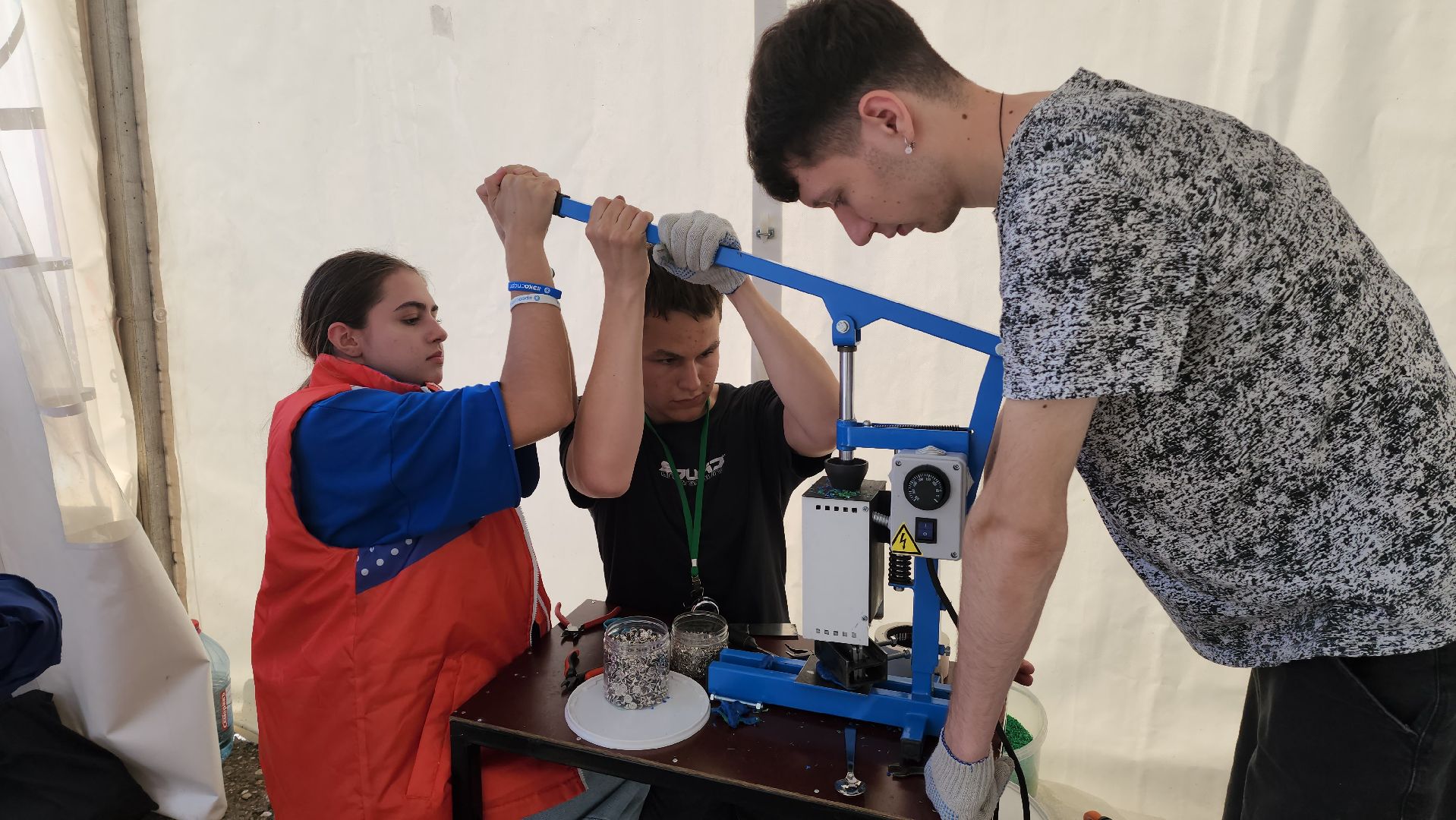 экология, красногорск, мегабак, раздельный сбор мусора,