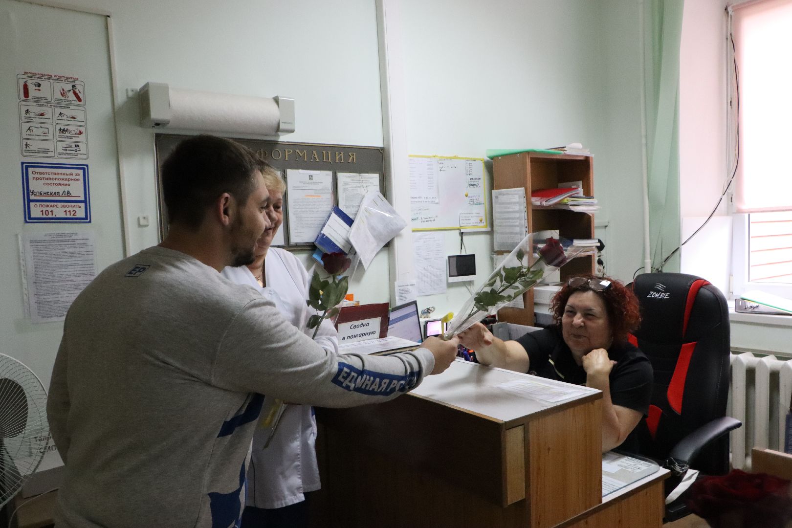 Серебряные Пруды, глава поздравил медиков, серебряно-прудская больница, здравоохранение, День медицинского работника,