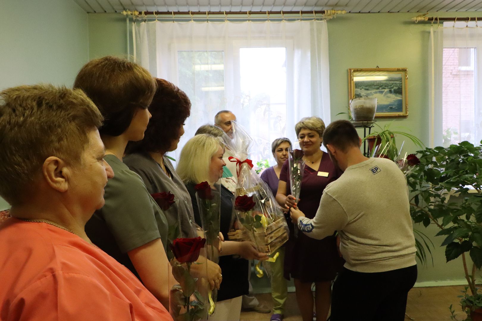 Серебряные Пруды, глава поздравил медиков, серебряно-прудская больница, здравоохранение, День медицинского работника,