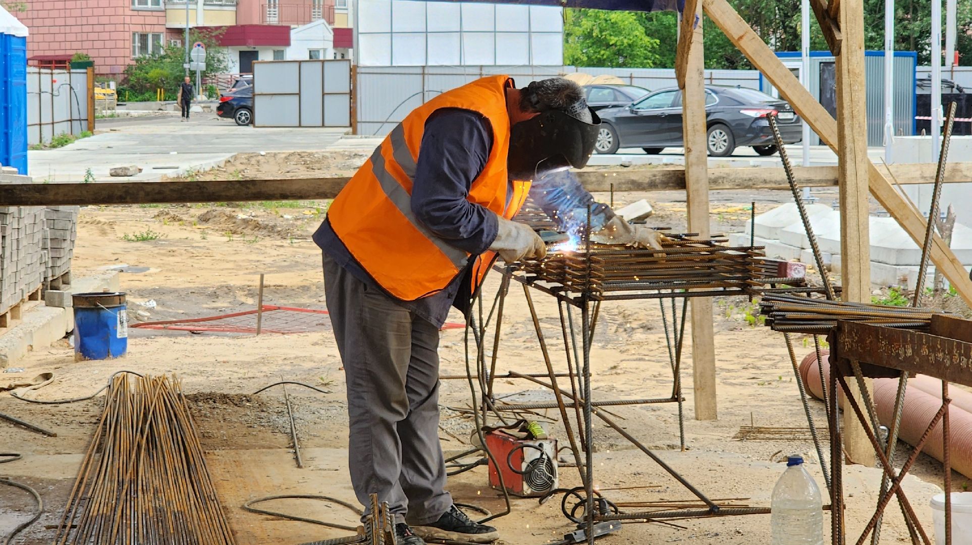 вок, строительство школы,