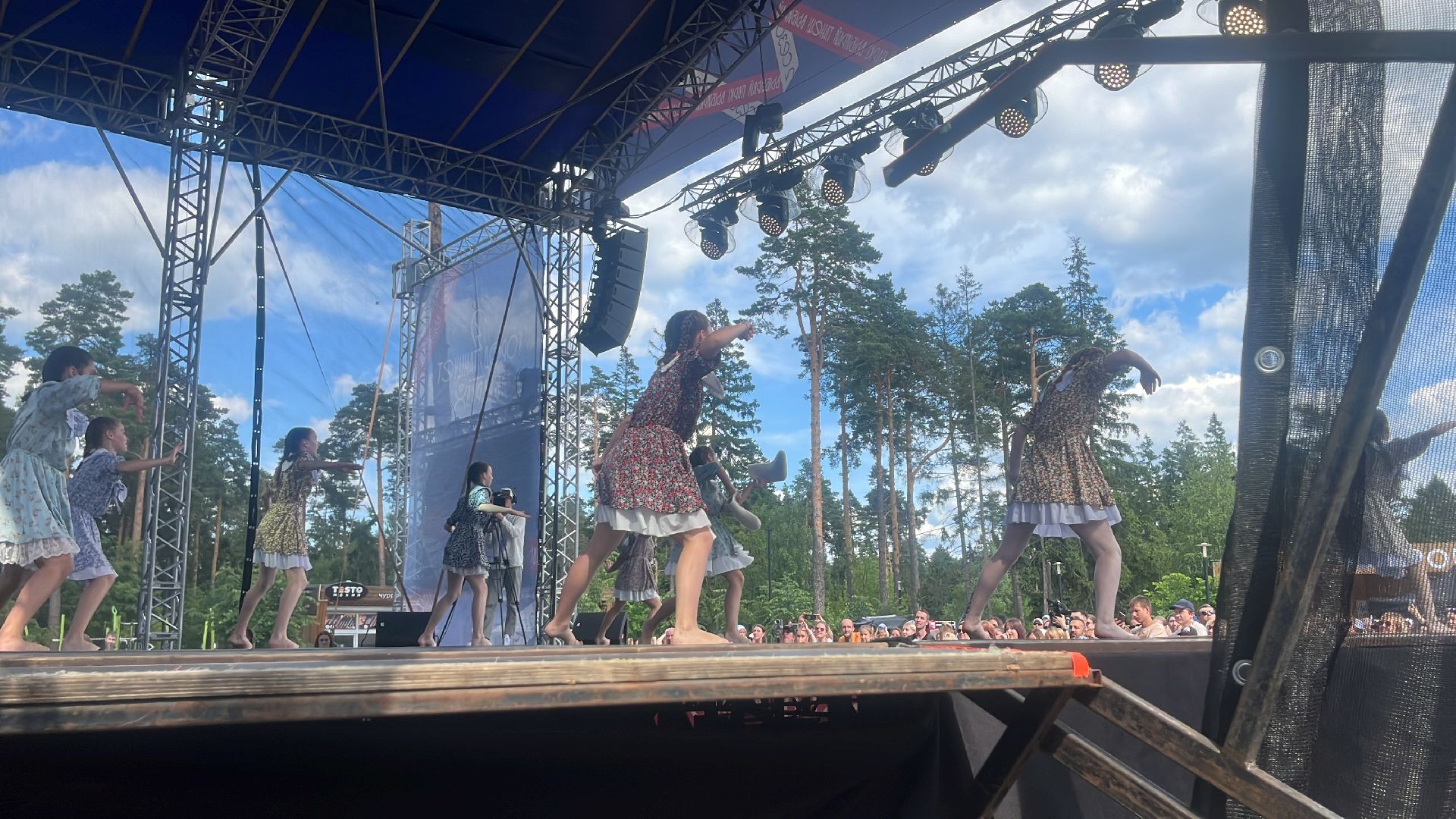 город танцует в парках, балашиха, парки балашихи, пестовский парк,