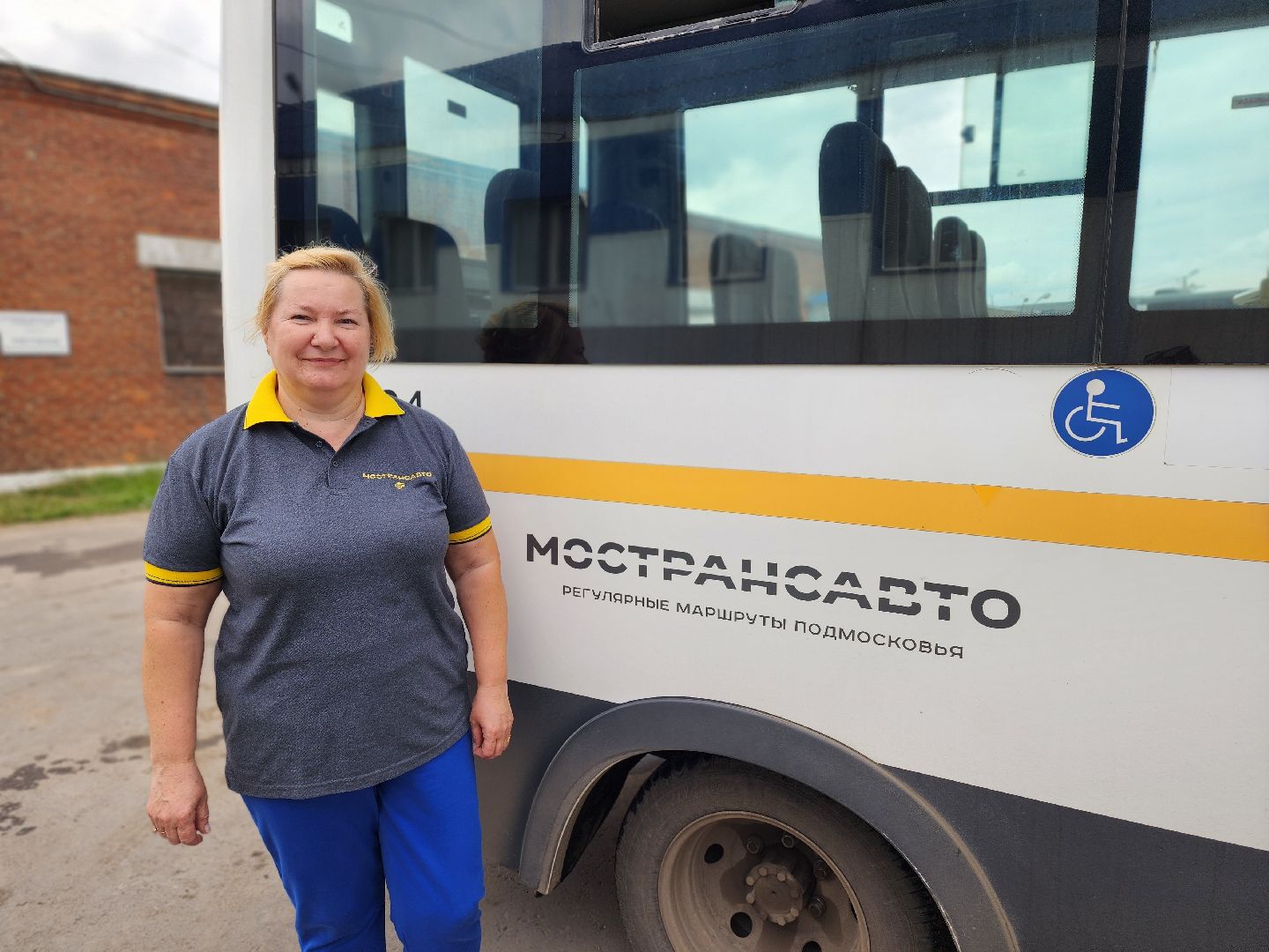 воскресенск, люди, женщина-водитель, мострансавто,