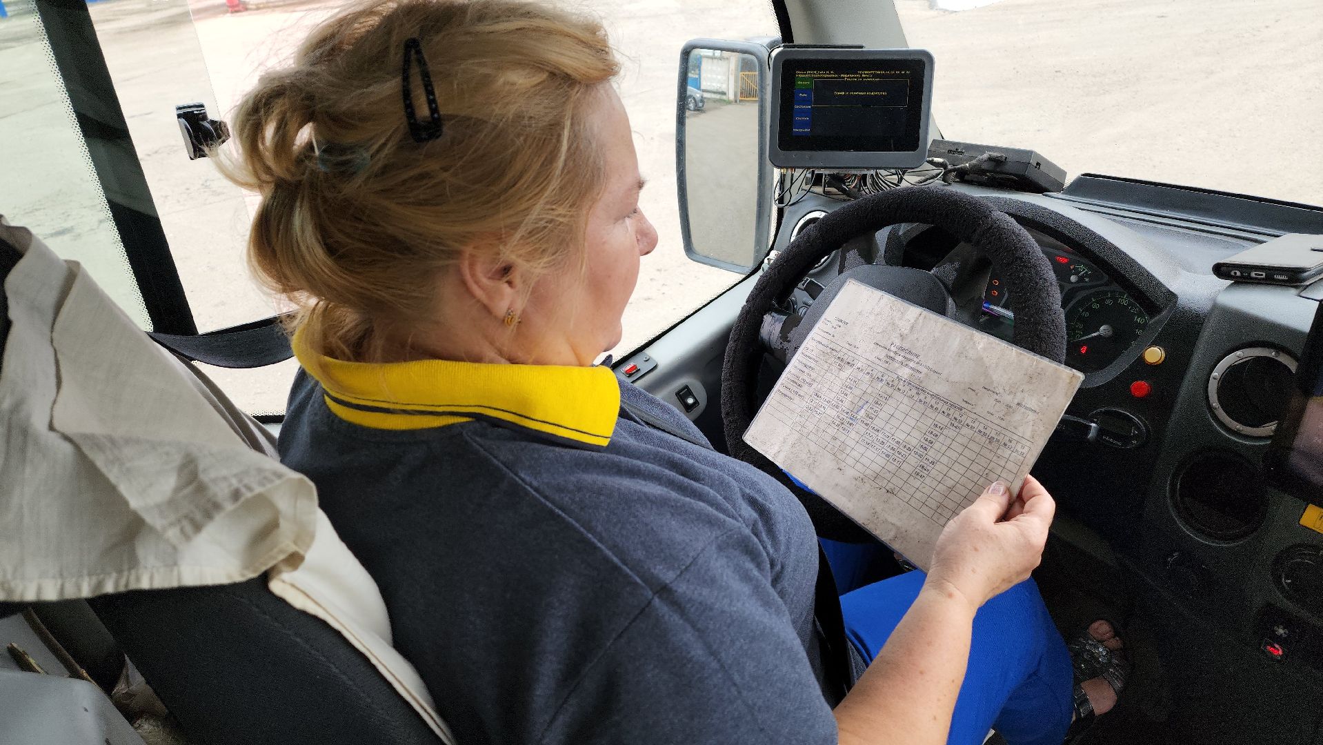 воскресенск, люди, женщина-водитель, мострансавто,
