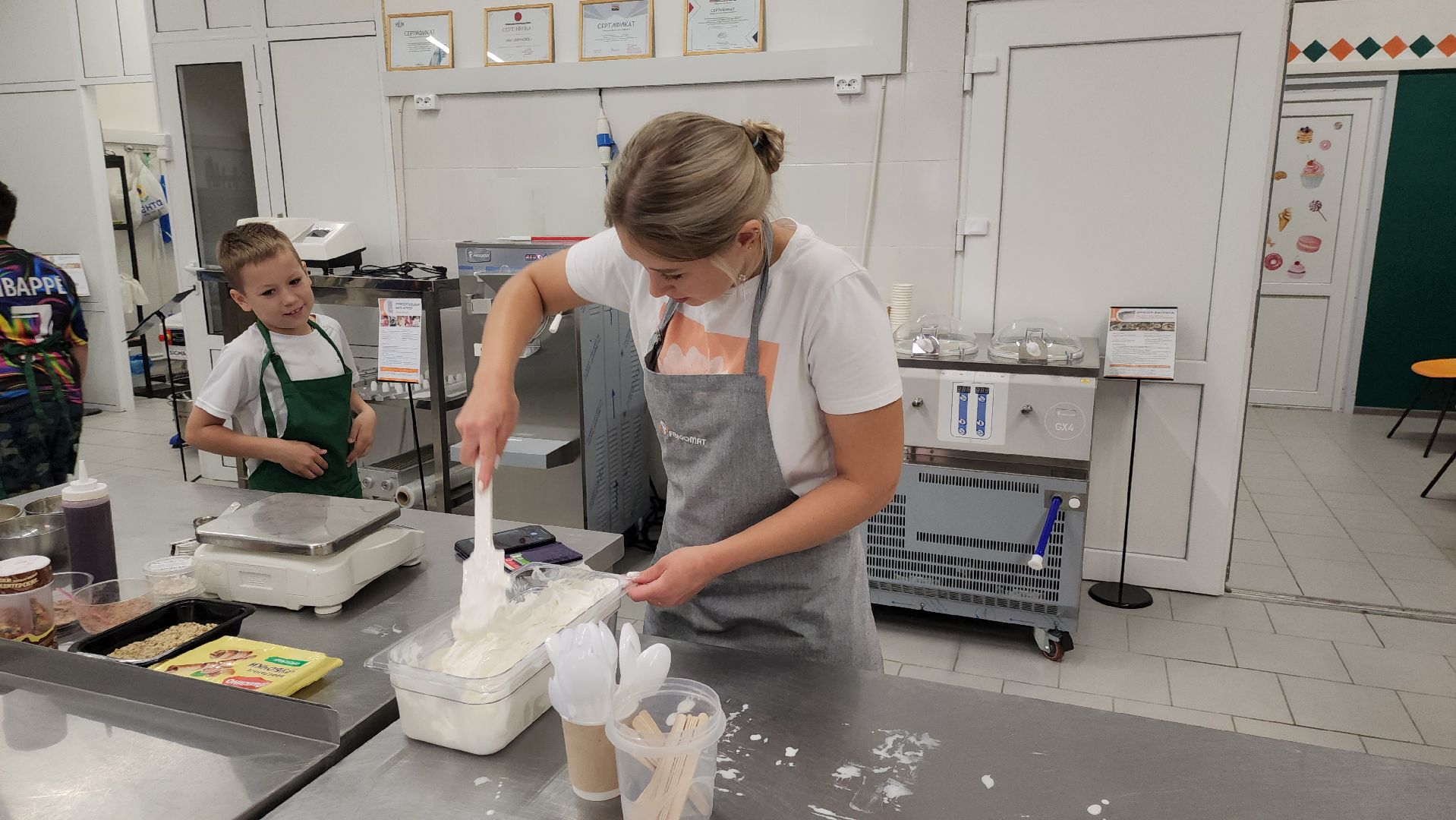 мороженое, мастер класс, дом вкусных историй, руза, каникулы в рузе, рузский городской округ, московская область, лето в рузе,