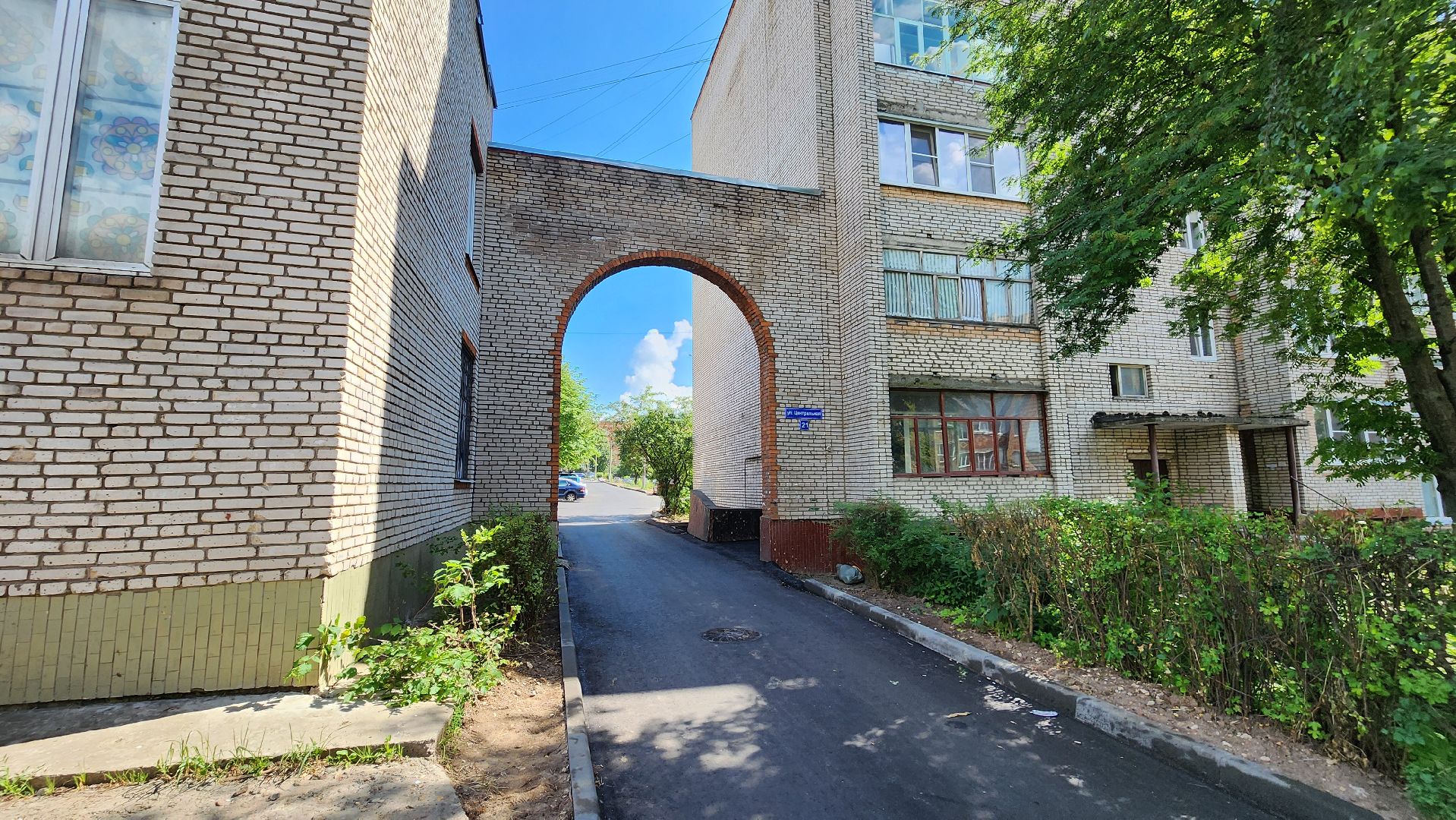 кашира, комплексное благоустройство дворов, мкд, парковки, входные группы, тротуар, каштаны, озеленение,