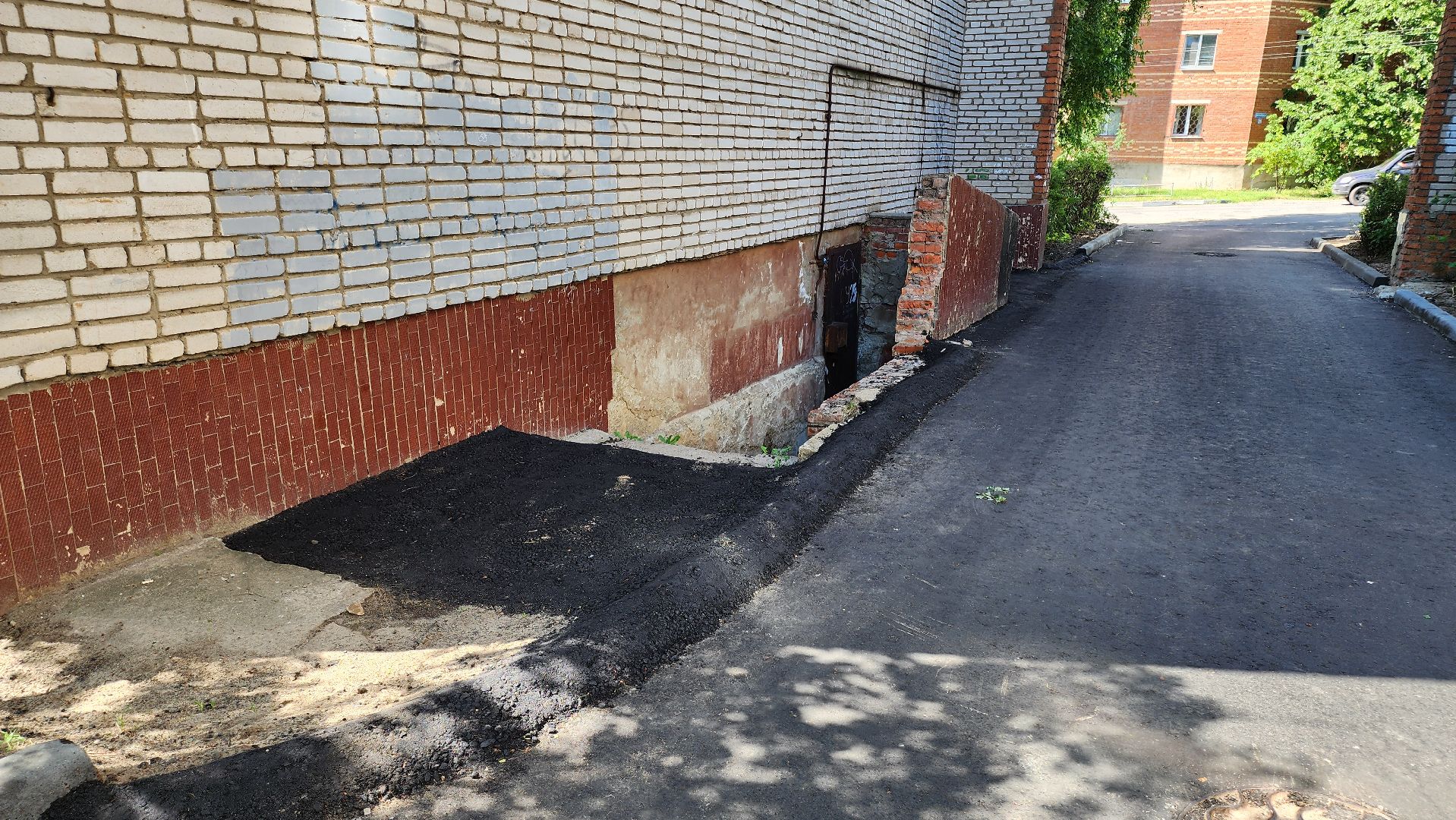 кашира, комплексное благоустройство дворов, мкд, парковки, входные группы, тротуар, каштаны, озеленение,